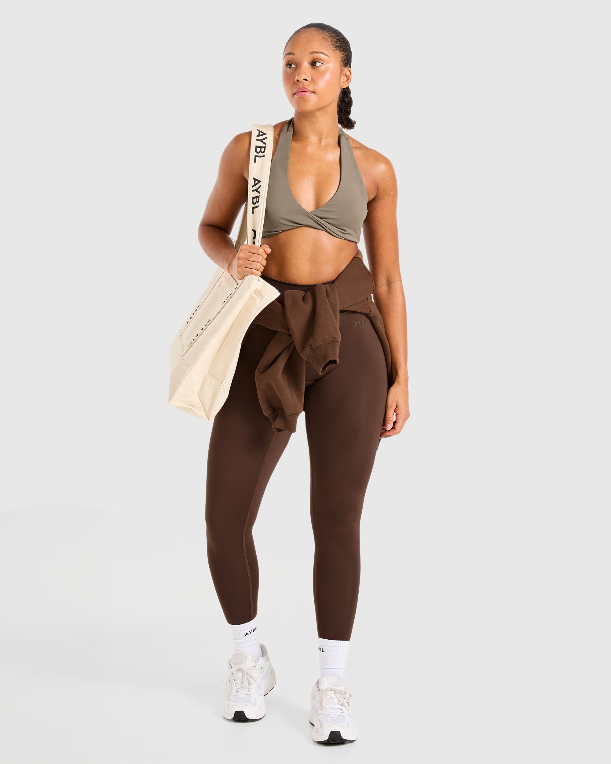 Essential Halterneck Sports Bra - Mocha Brun