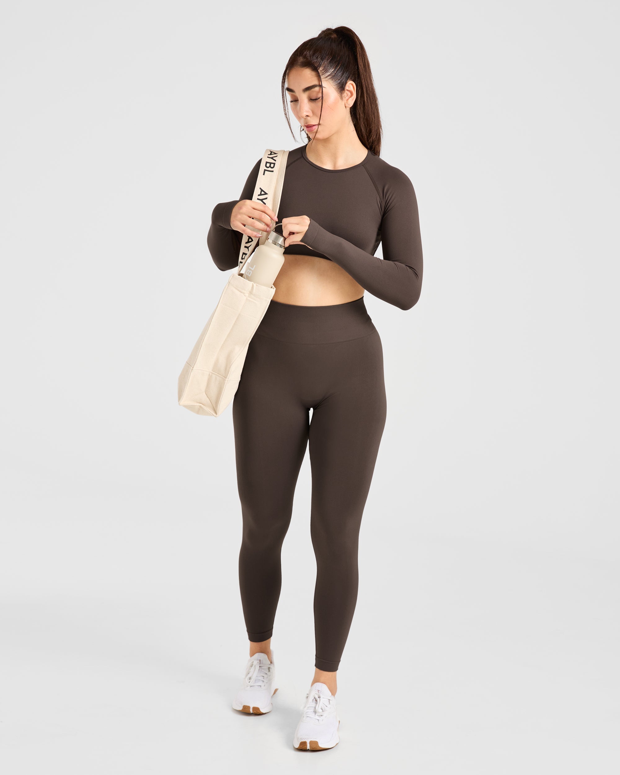 Power Seamless Long Sleeve Crop Top - Chestnut Brun