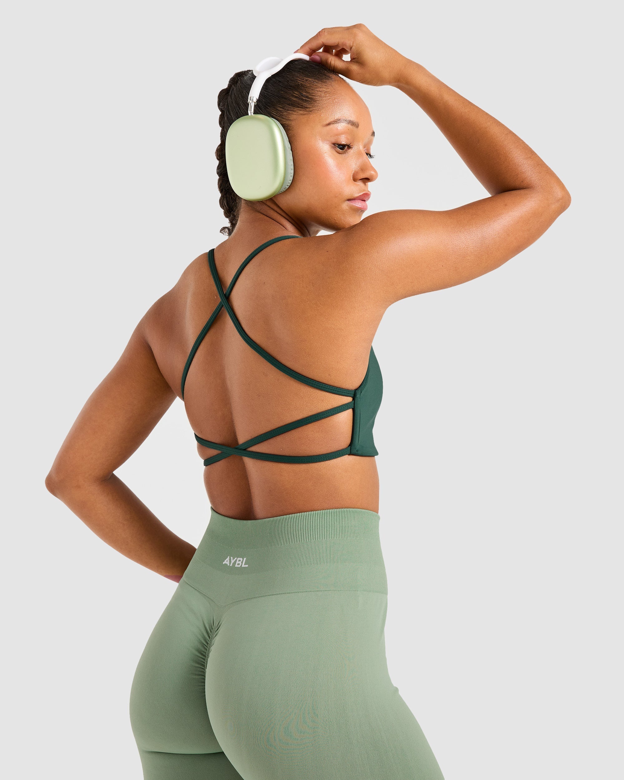 Essential Crossback Sports Bra - Deep Vert