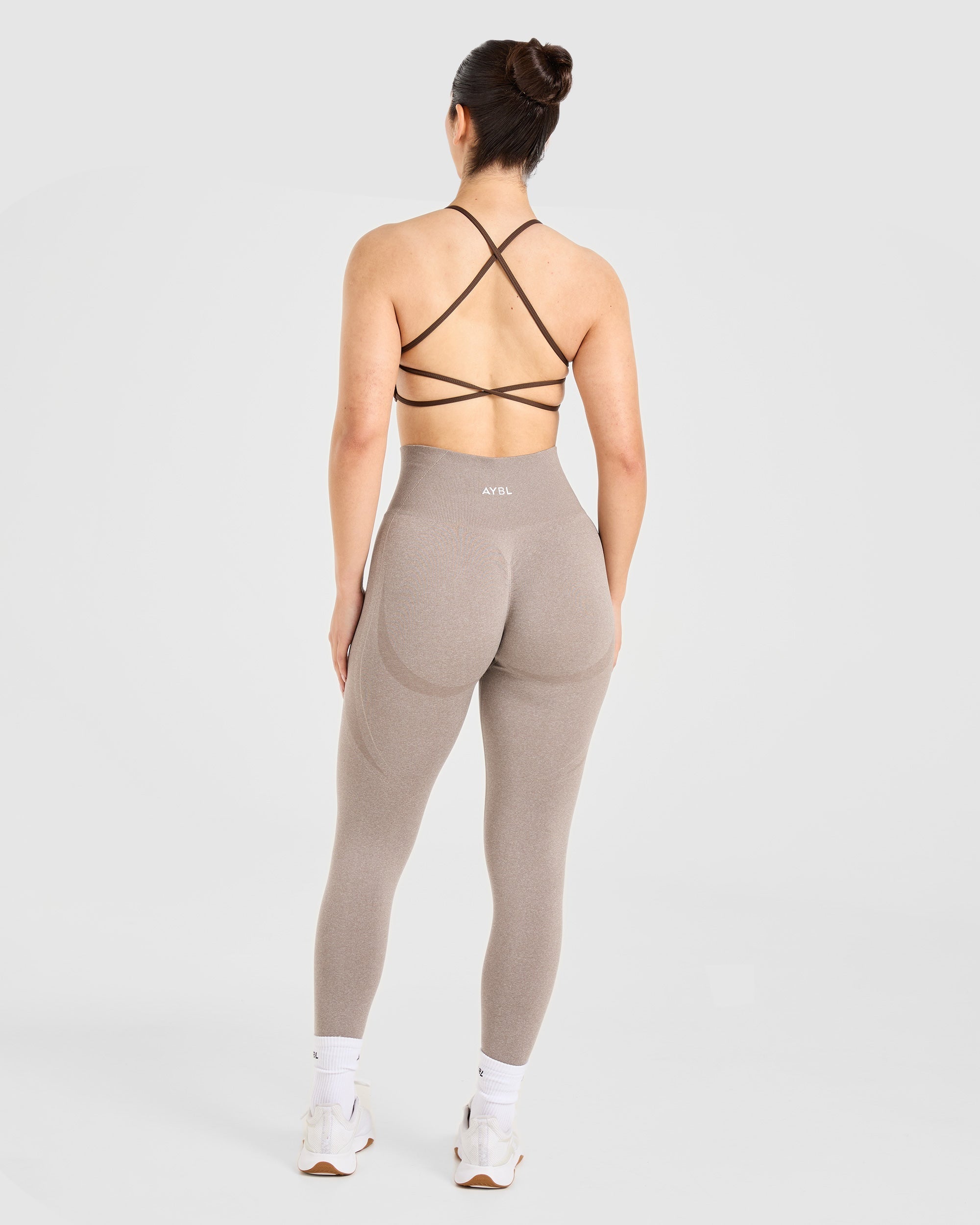 Essential Crossback Sports Bra - Deep Cocoa Brun