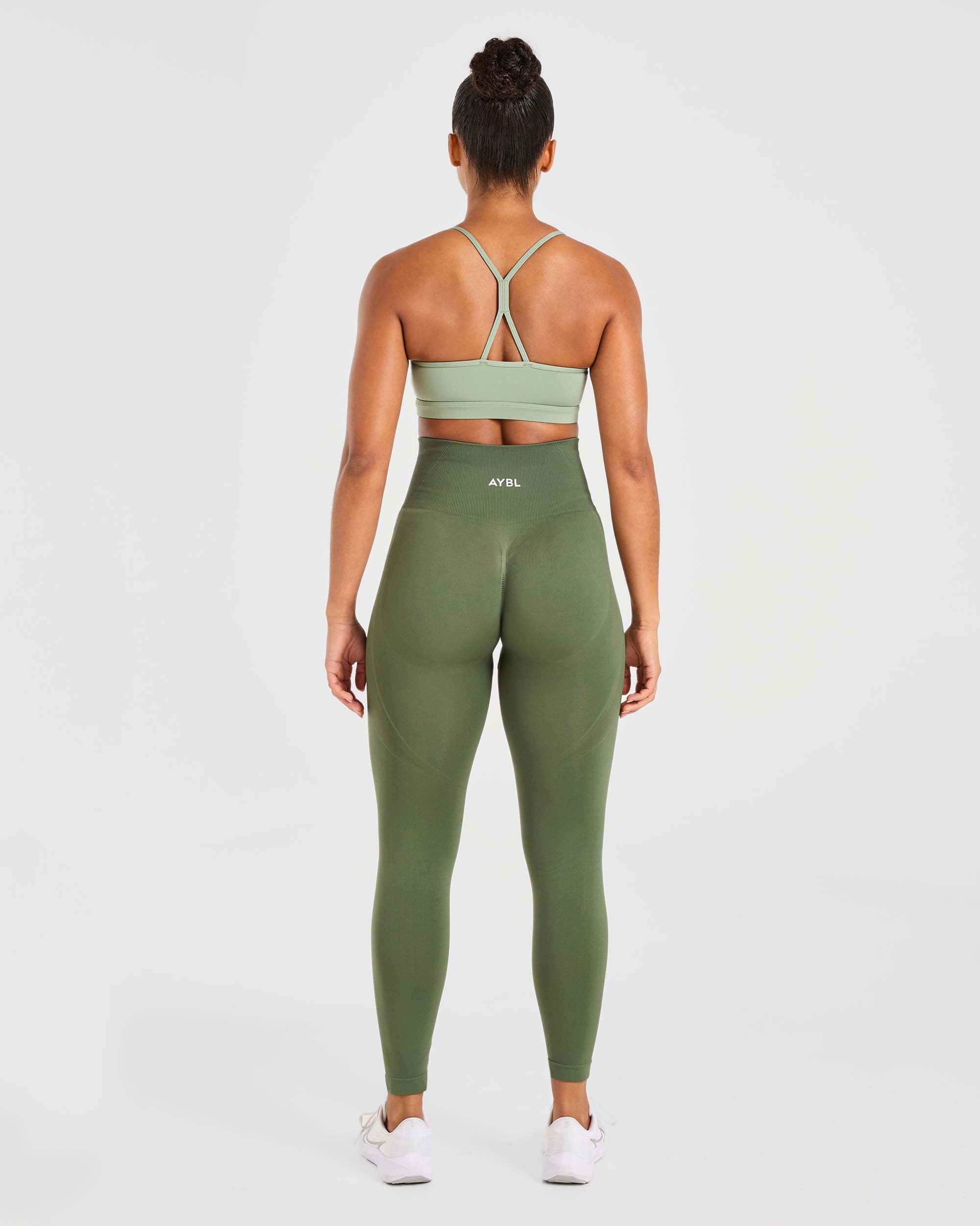 Essential Ruched Sports Bra - Olive Vert