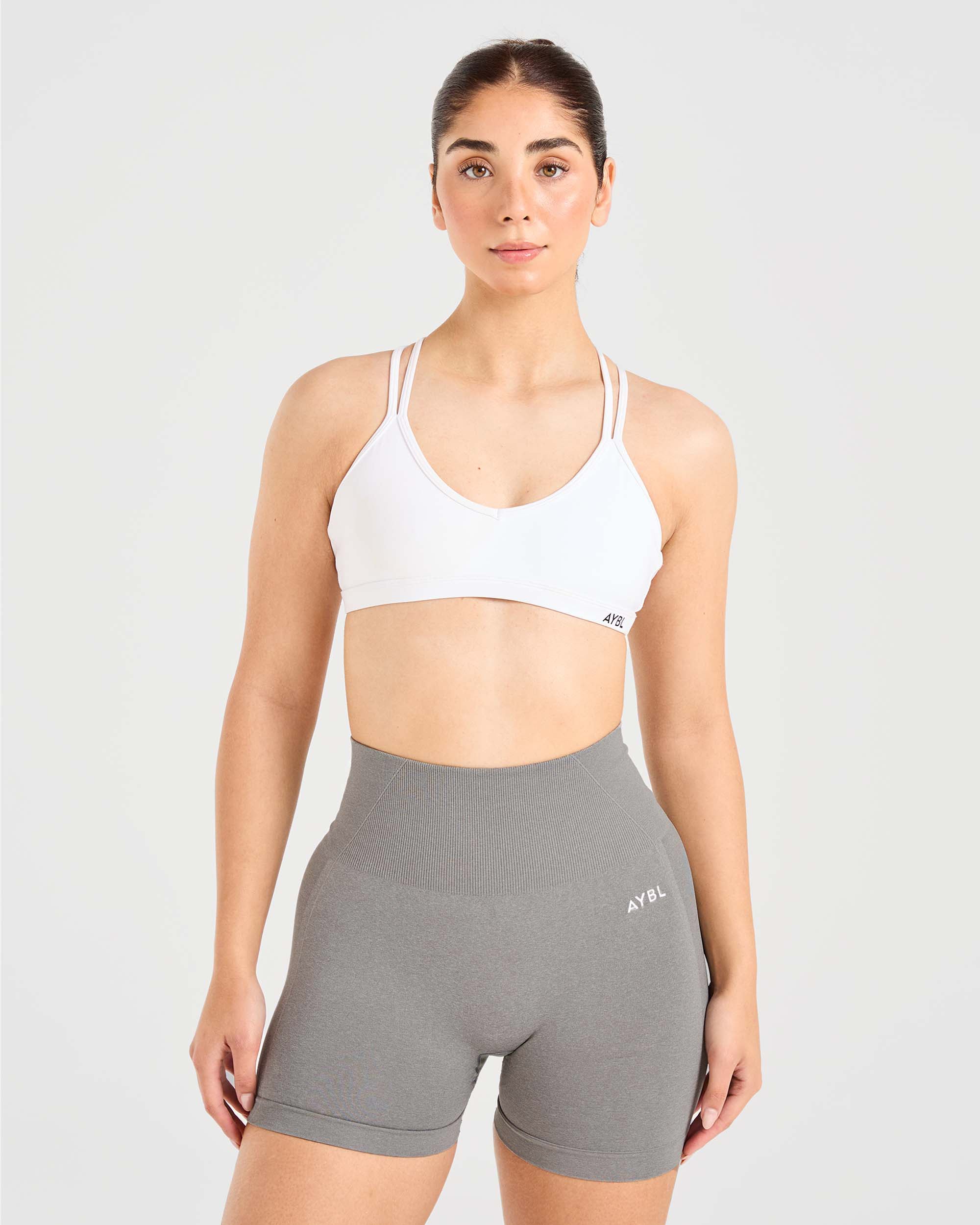 Essential Strappy Sports Bra - Blanc