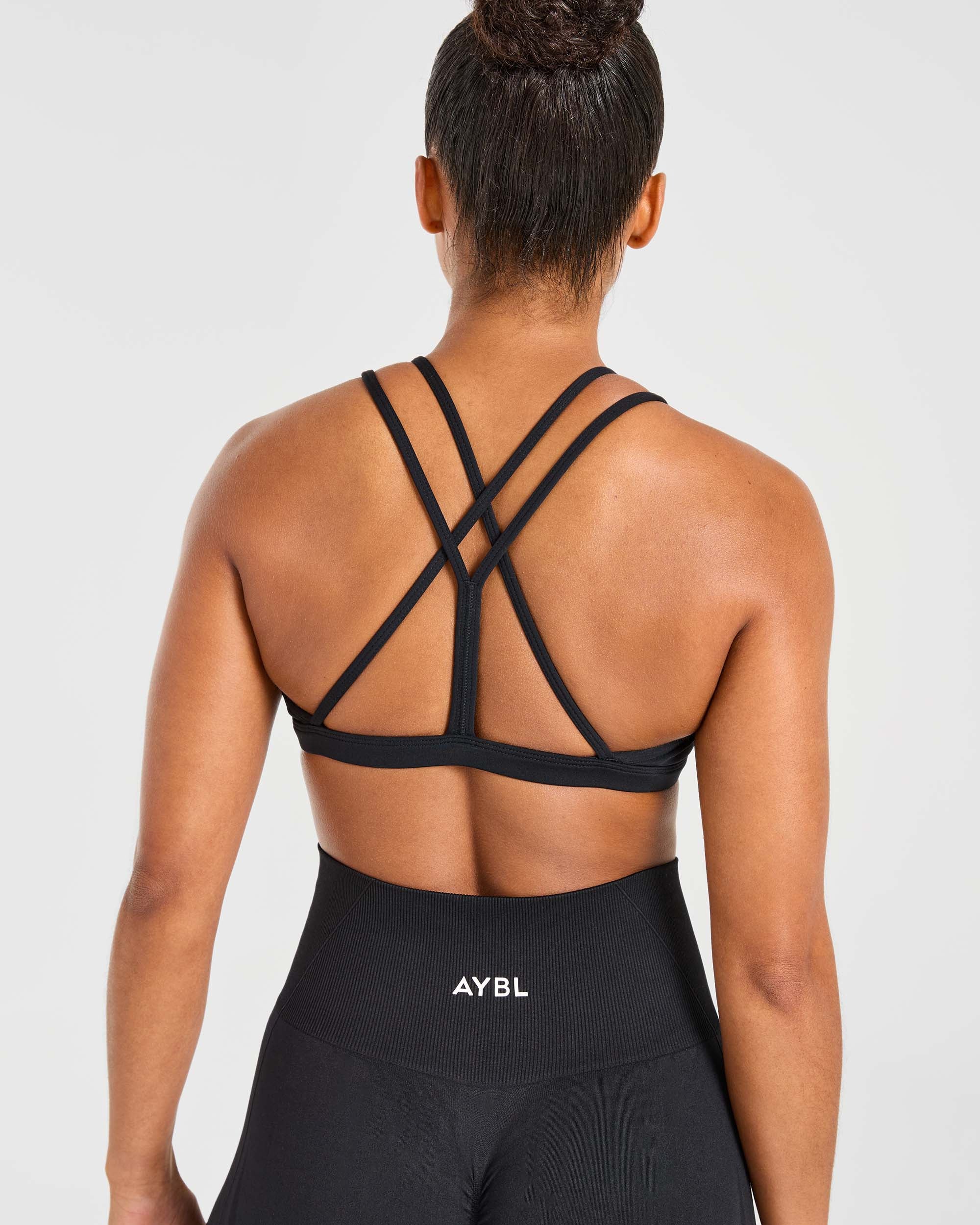 Essential Strappy Sports Bra - Noir