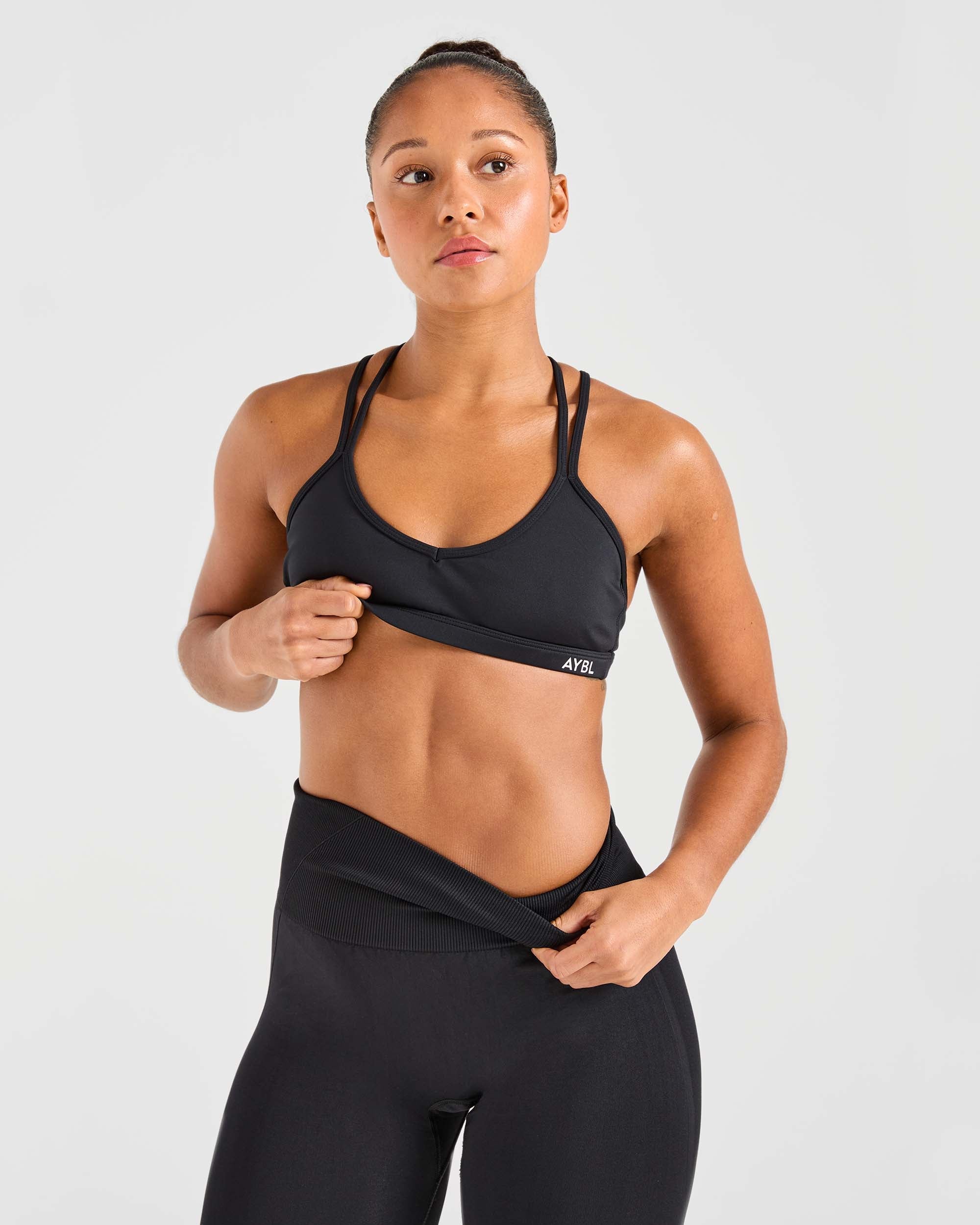 Essential Strappy Sports Bra - Noir