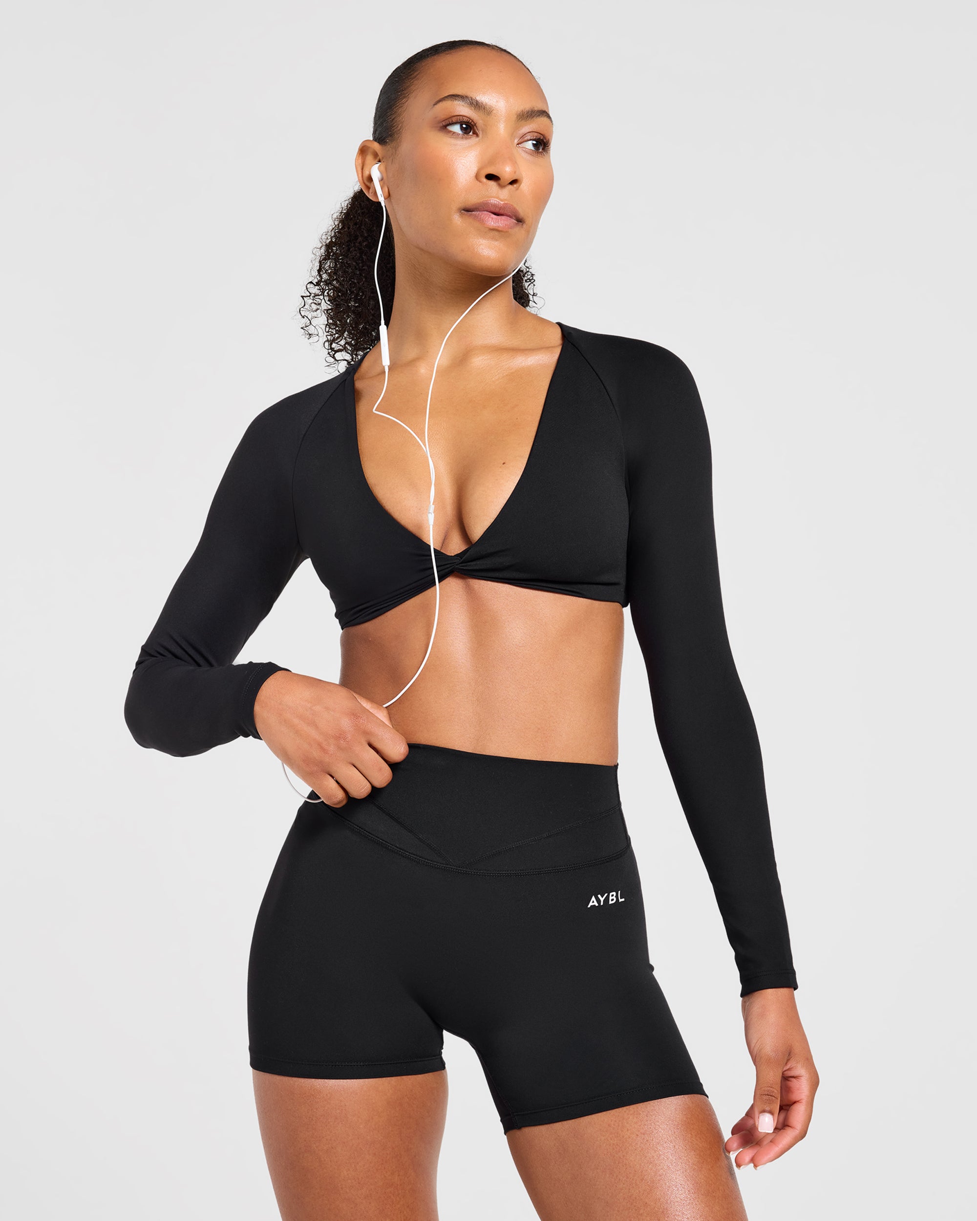 Engage Long Sleeve Crop Top - Noir