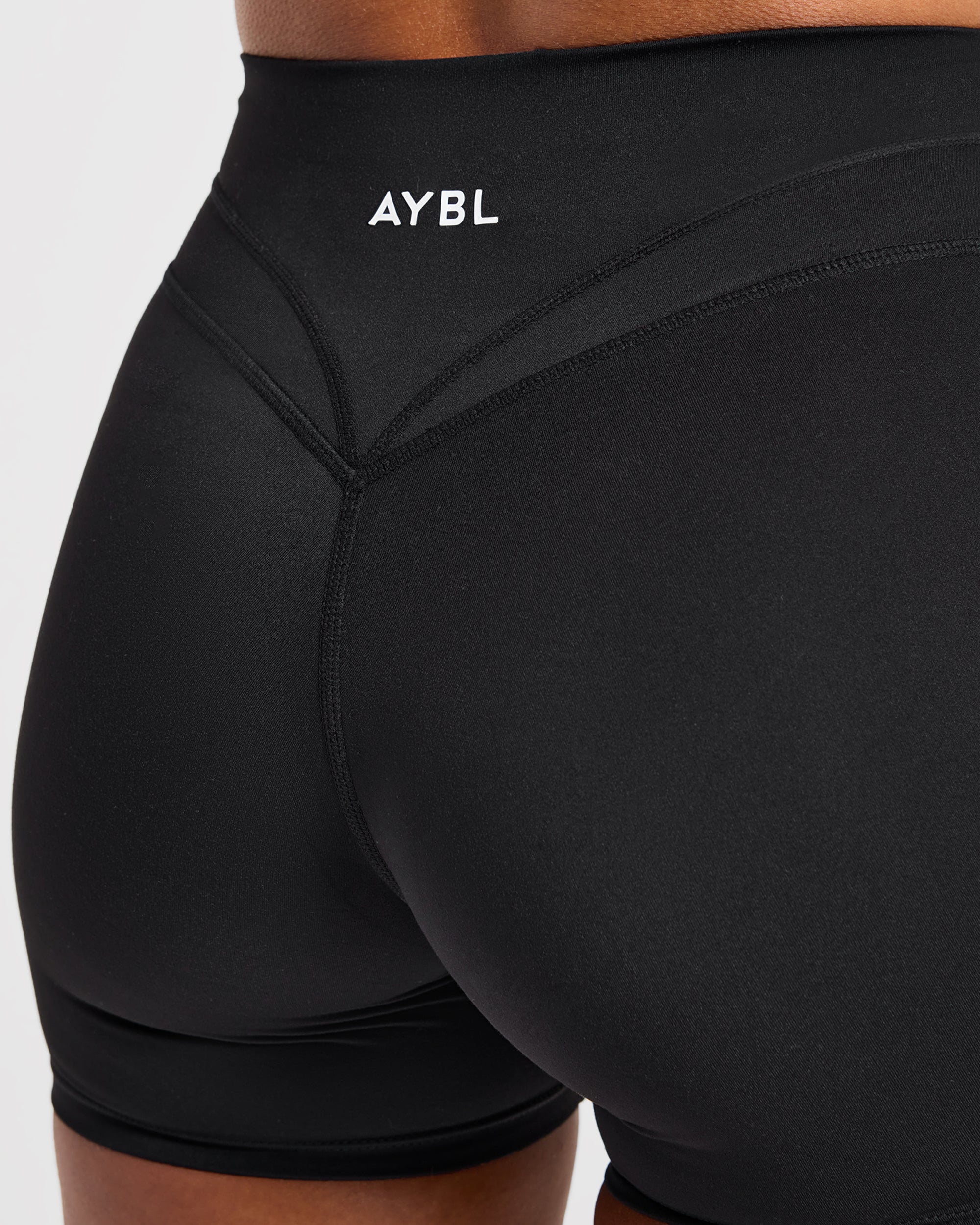 Engage Shorts - Noir