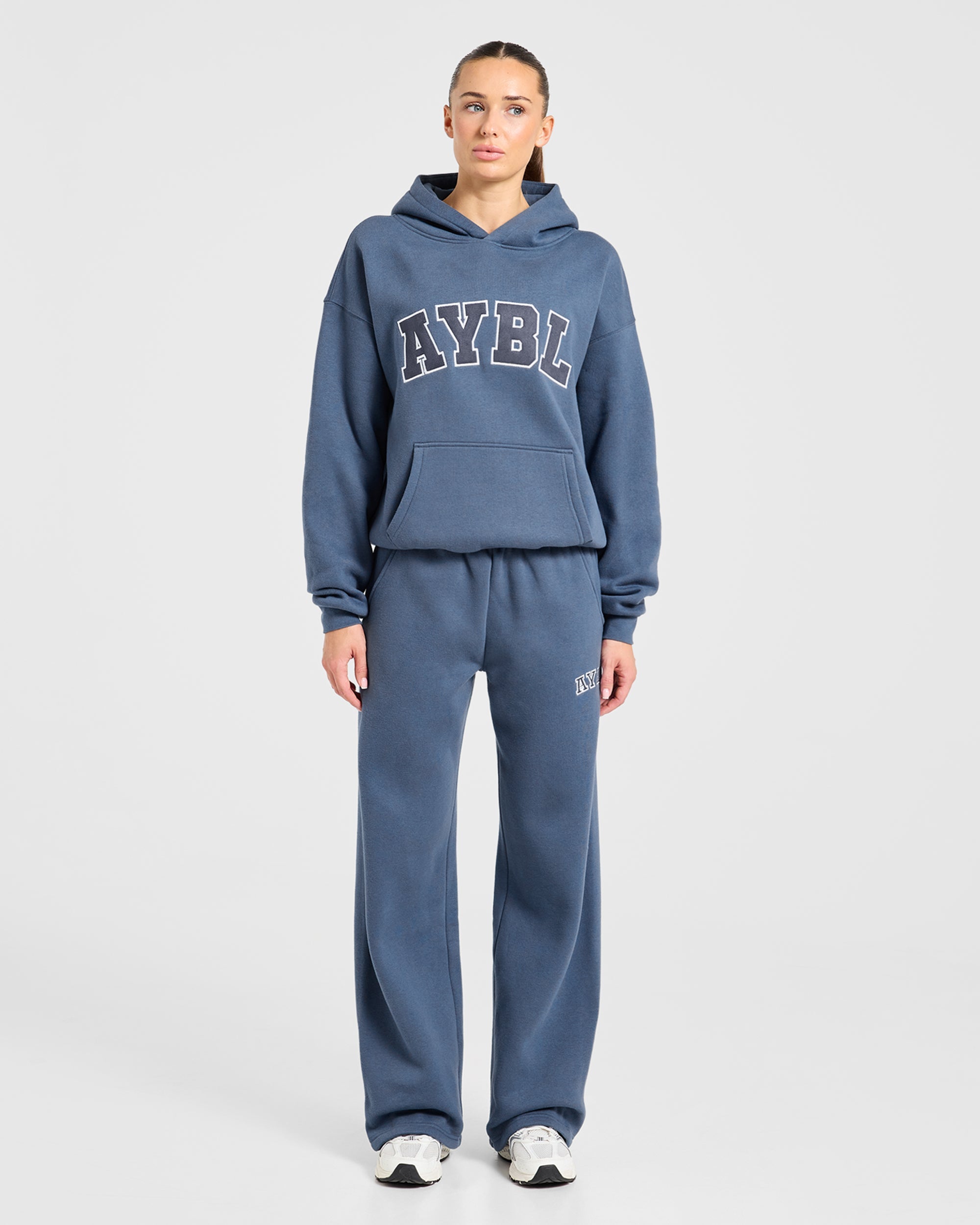 Varsity 2.0 Oversized Straight Leg Joggers - Denim Bleu