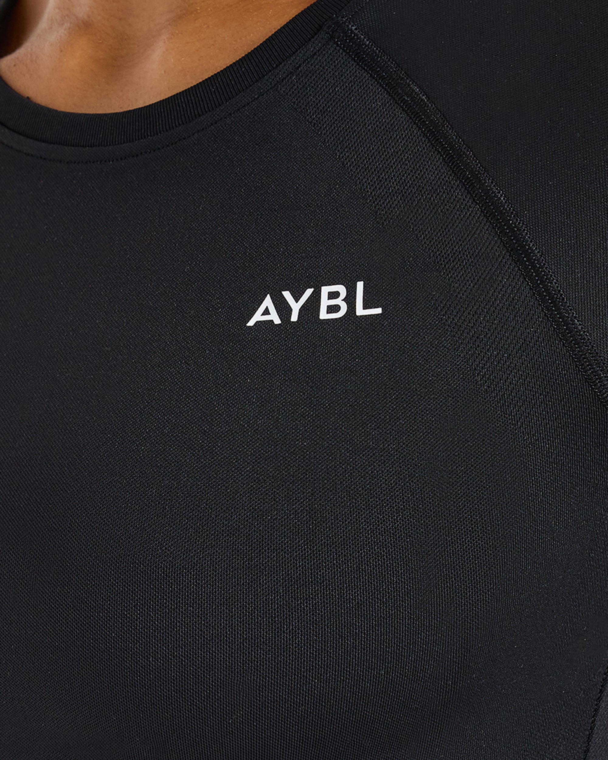 Enhance Seamless Short Sleeve Top - Noir