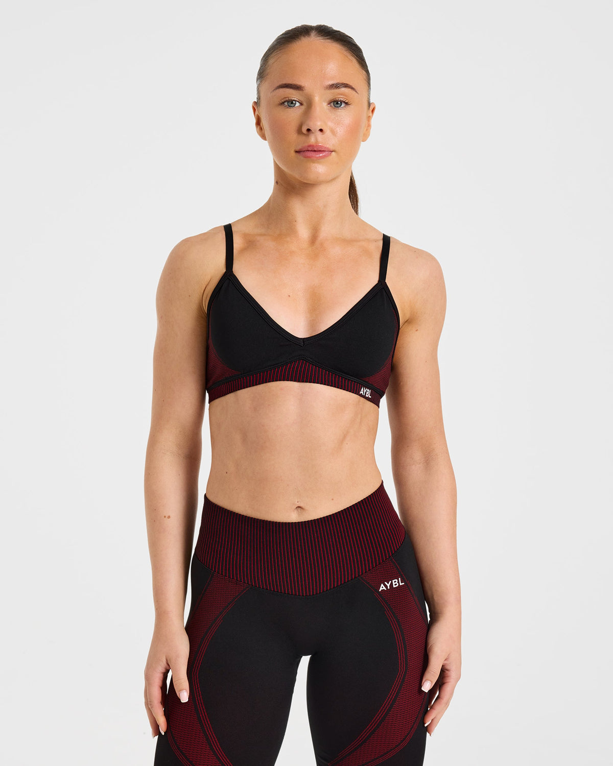 Charge Seamless Sports Bra - Noir/Rouge