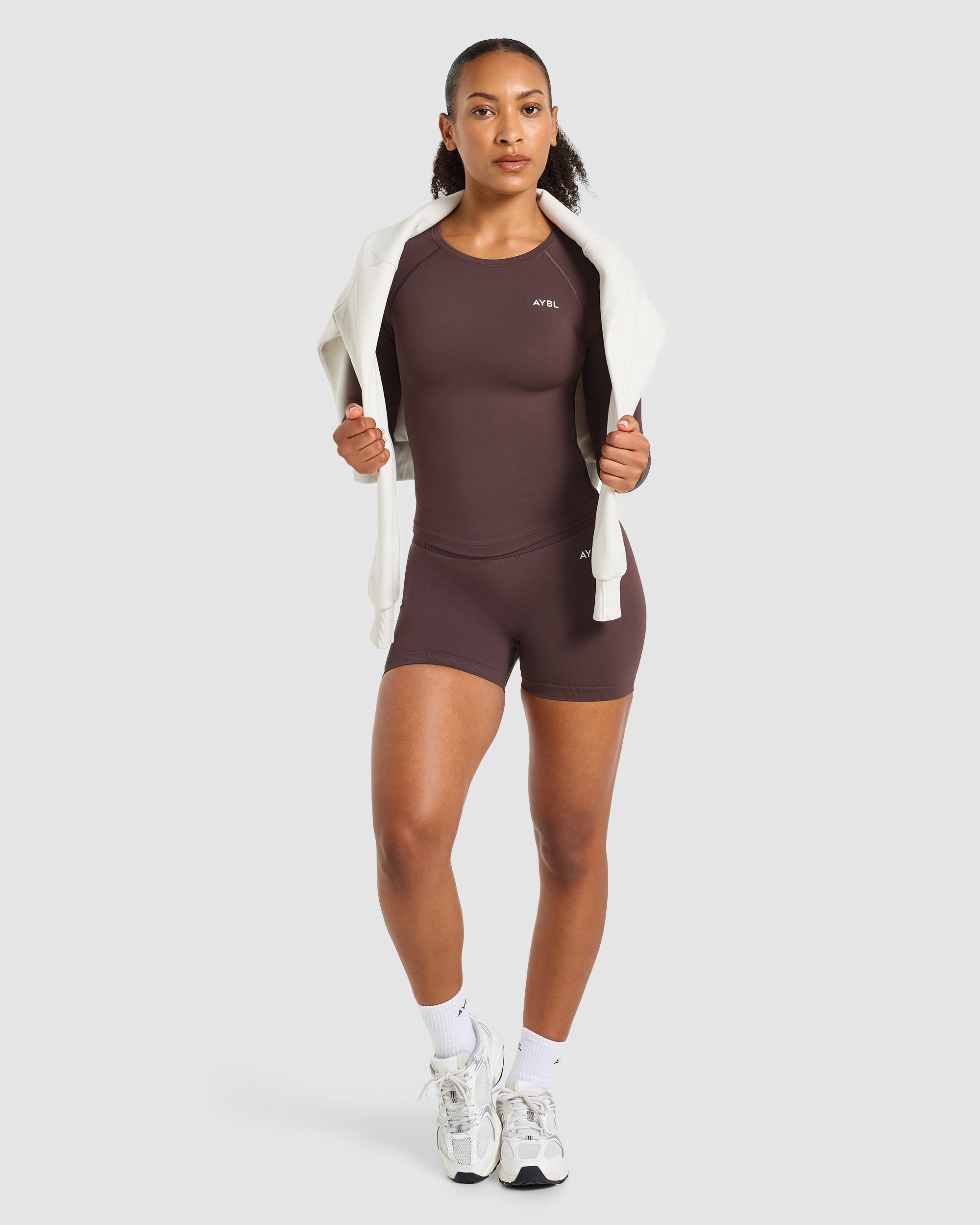 Enhance Seamless Long Sleeve Top - Cocoa Marron