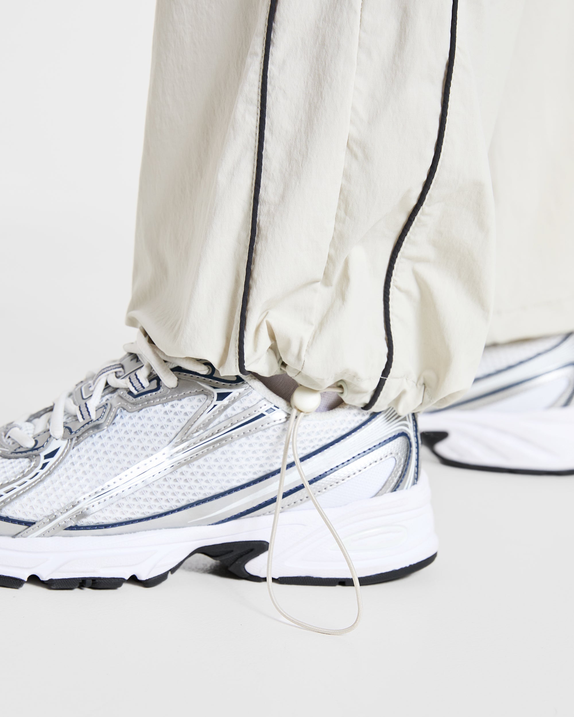 Retro Track Joggers - Off Blanc