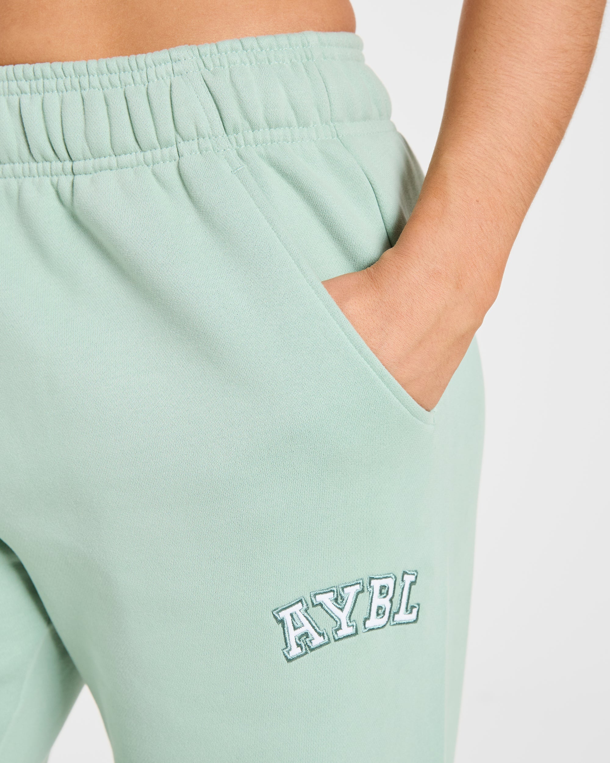 Varsity 2.0 Oversized Joggers - Sage Vert