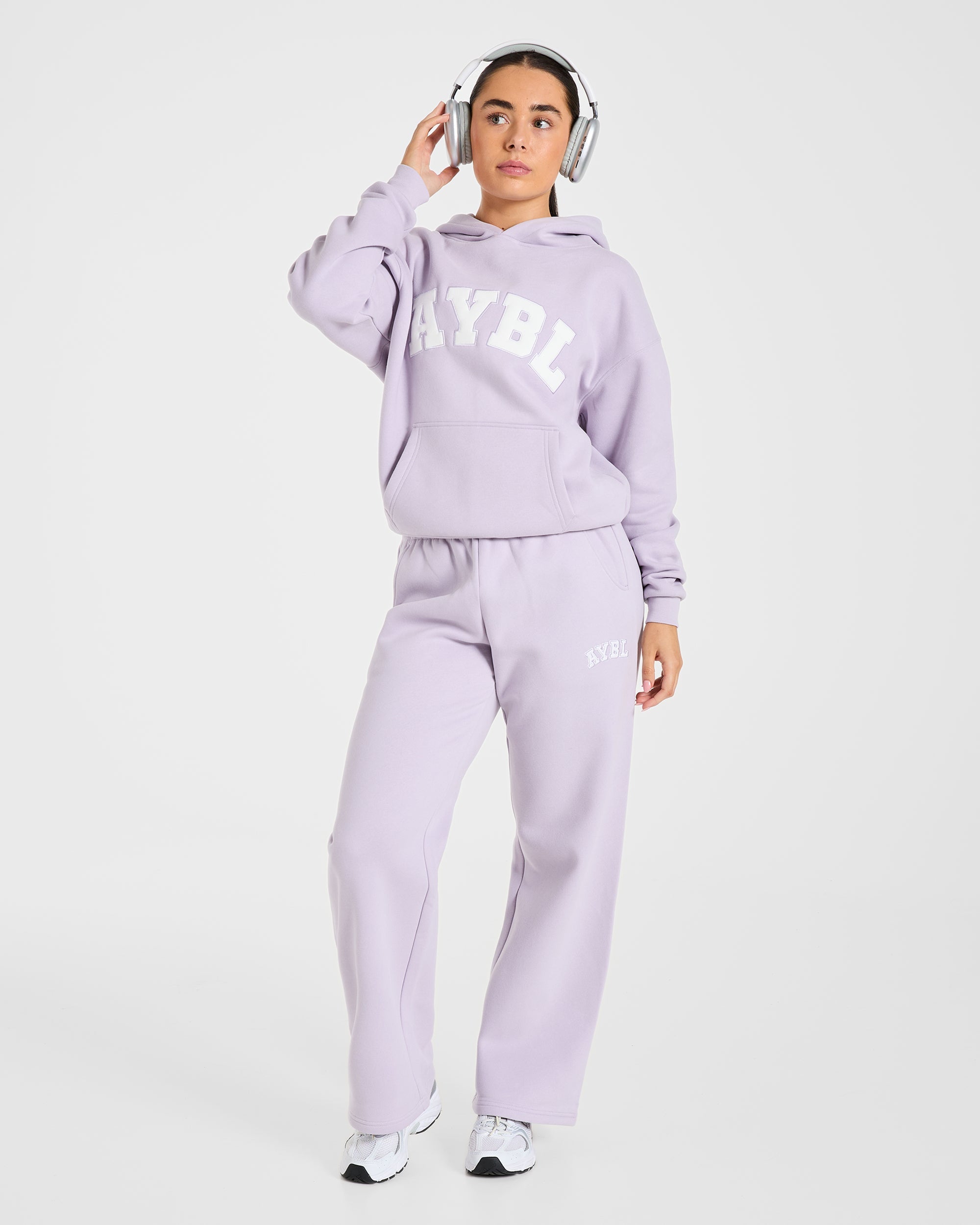 Varsity 2.0 Oversized Straight Leg Joggers - Lilac