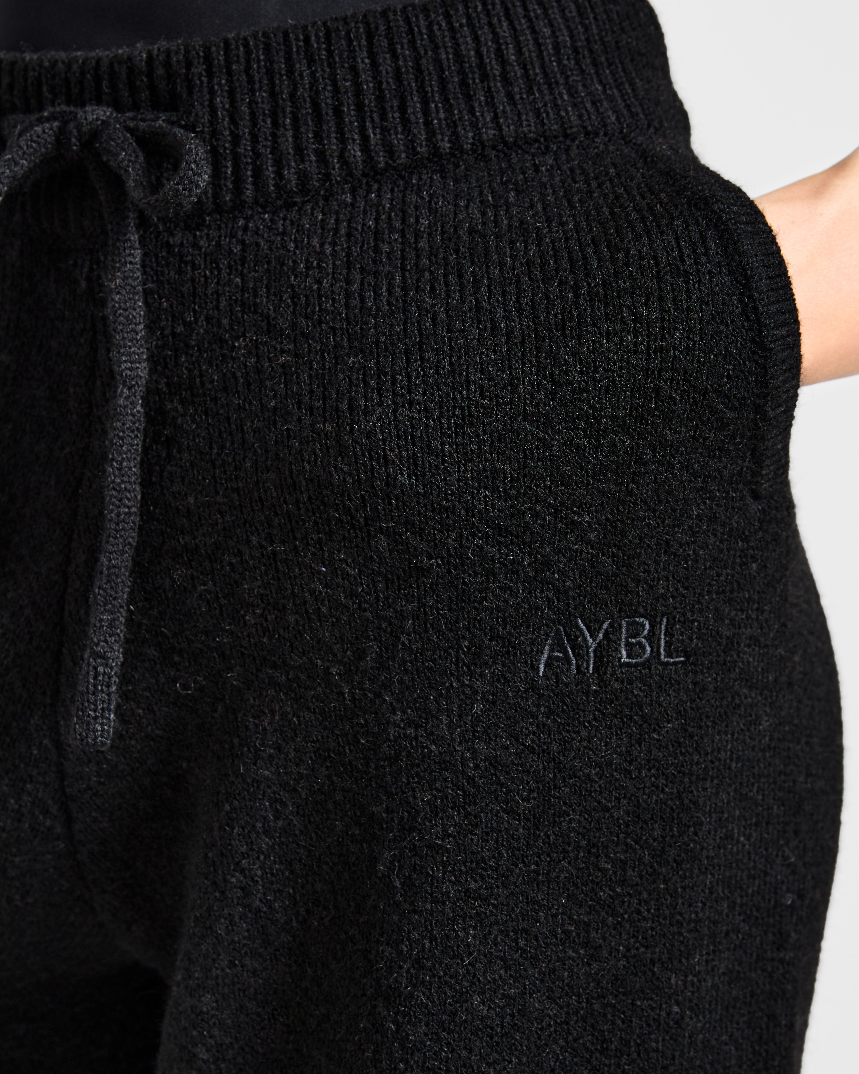 Soft Oversized Knitted Straight Leg Joggers - Noir