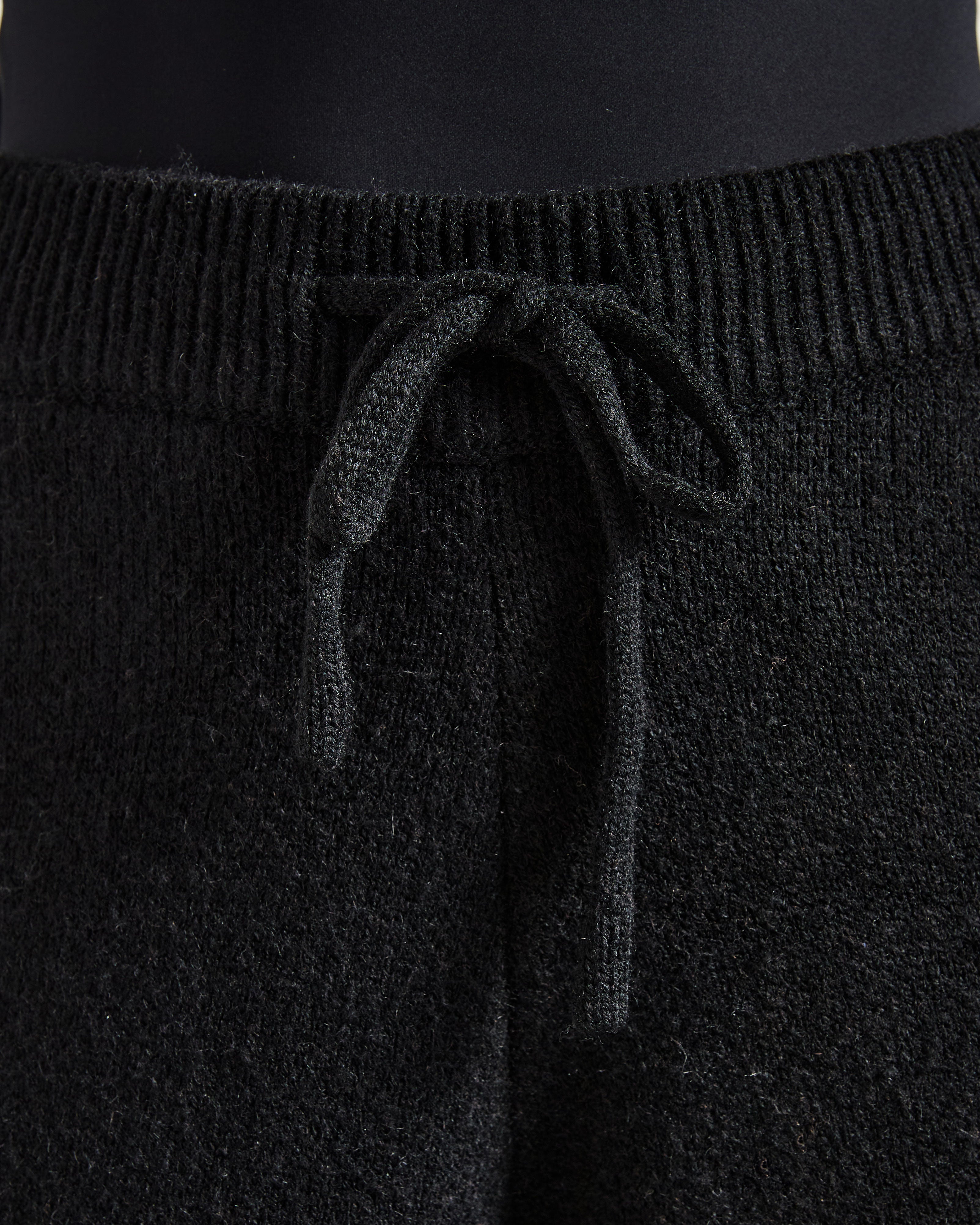 Soft Oversized Knitted Straight Leg Joggers - Noir