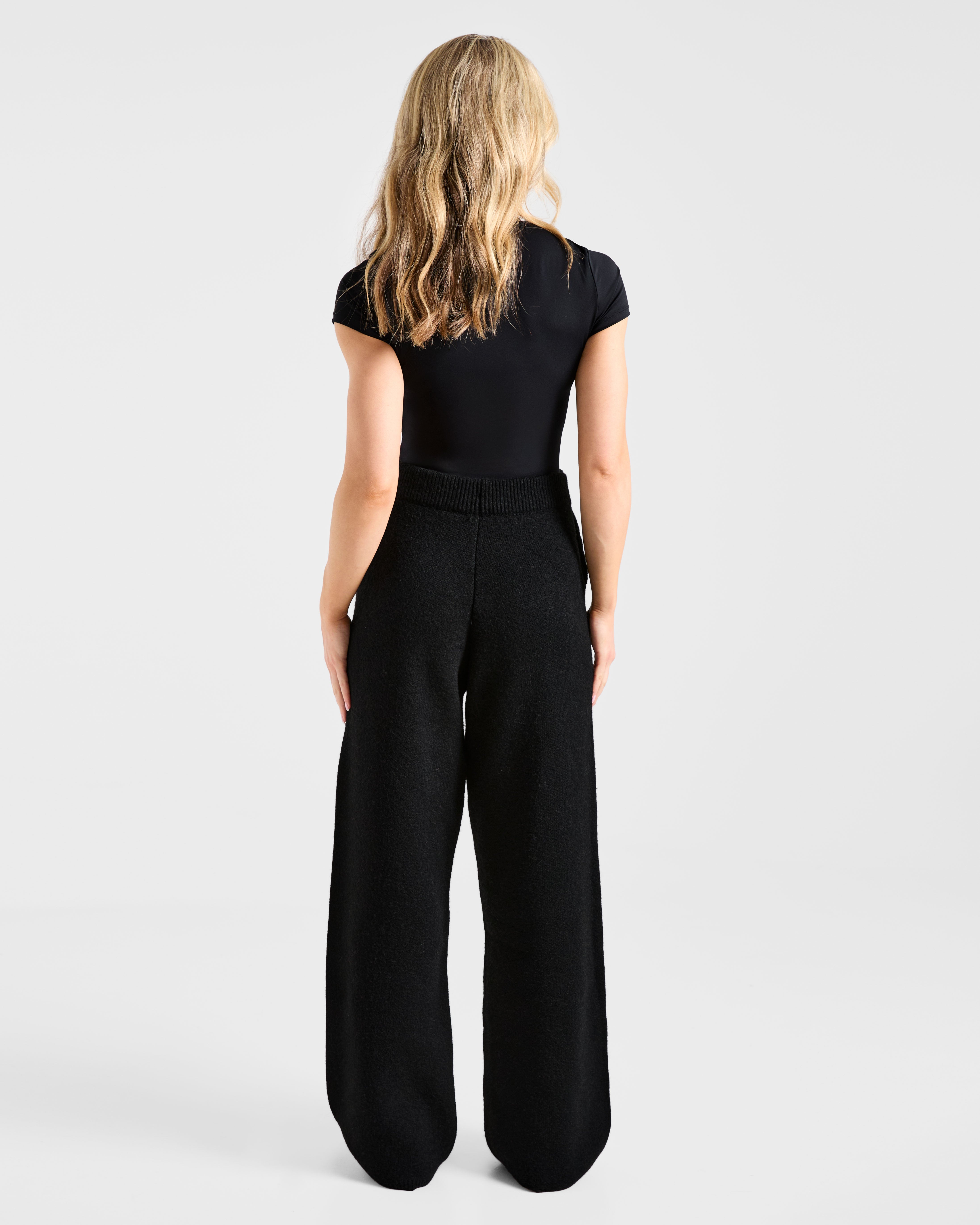 Soft Oversized Knitted Straight Leg Joggers - Noir