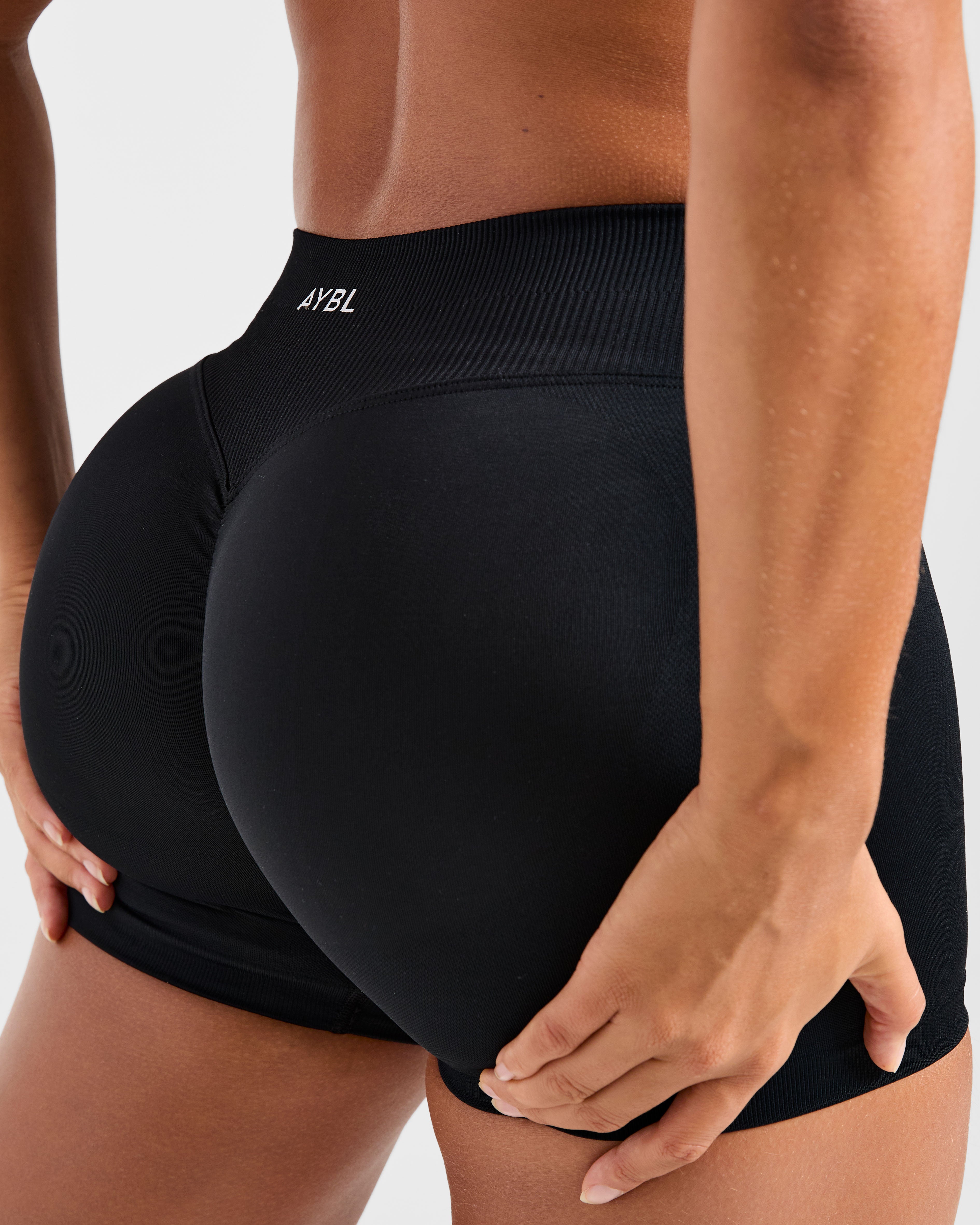 Enhance Seamless Shorts - Noir