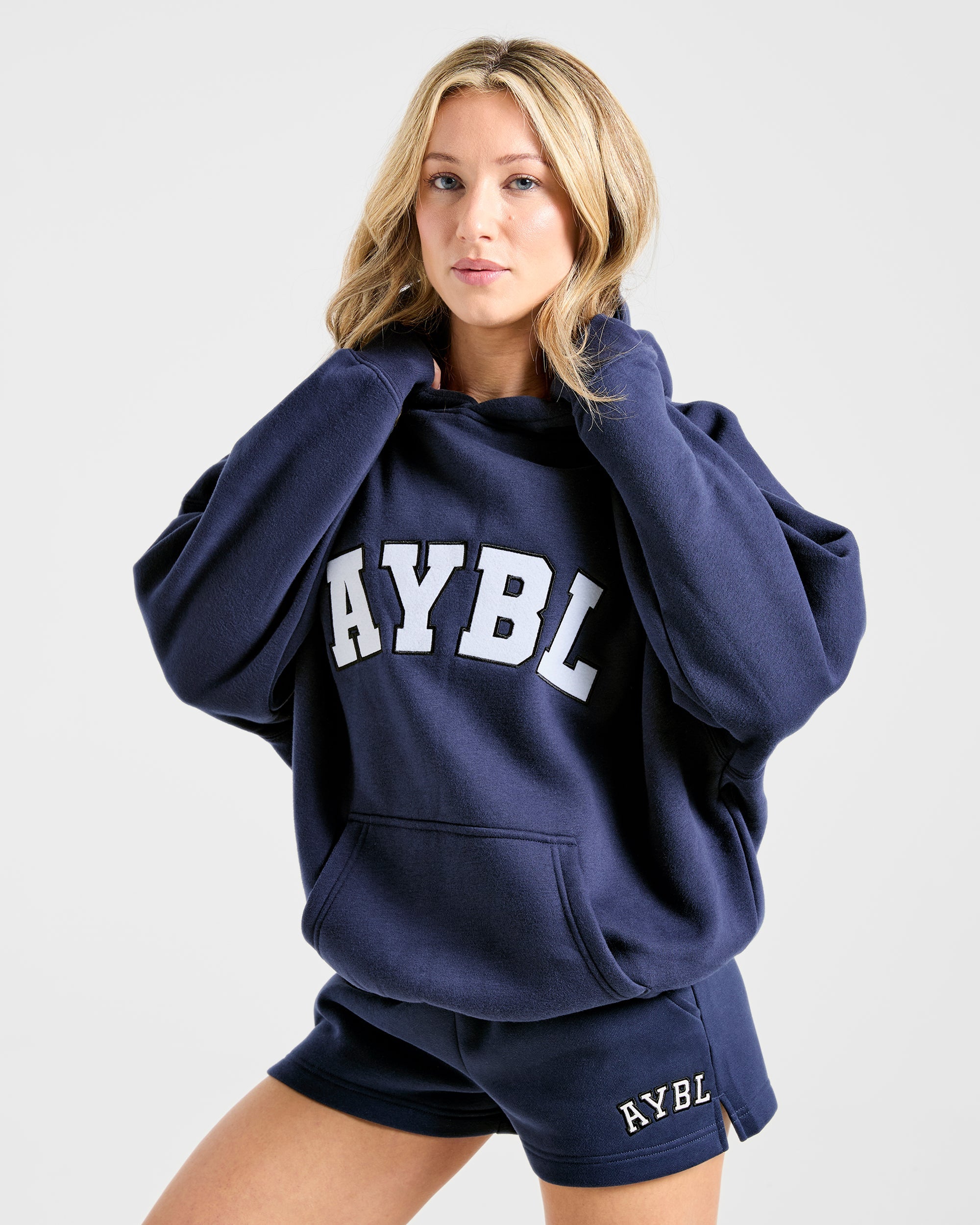 Varsity 2.0 Oversized Shorts - Navy