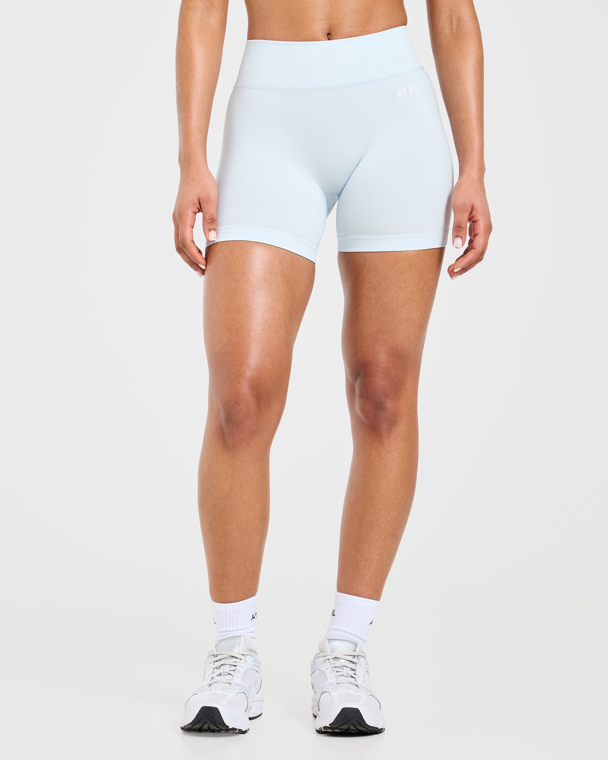 Adapt Seamless Shorts | 4.5" - Iced Bleu