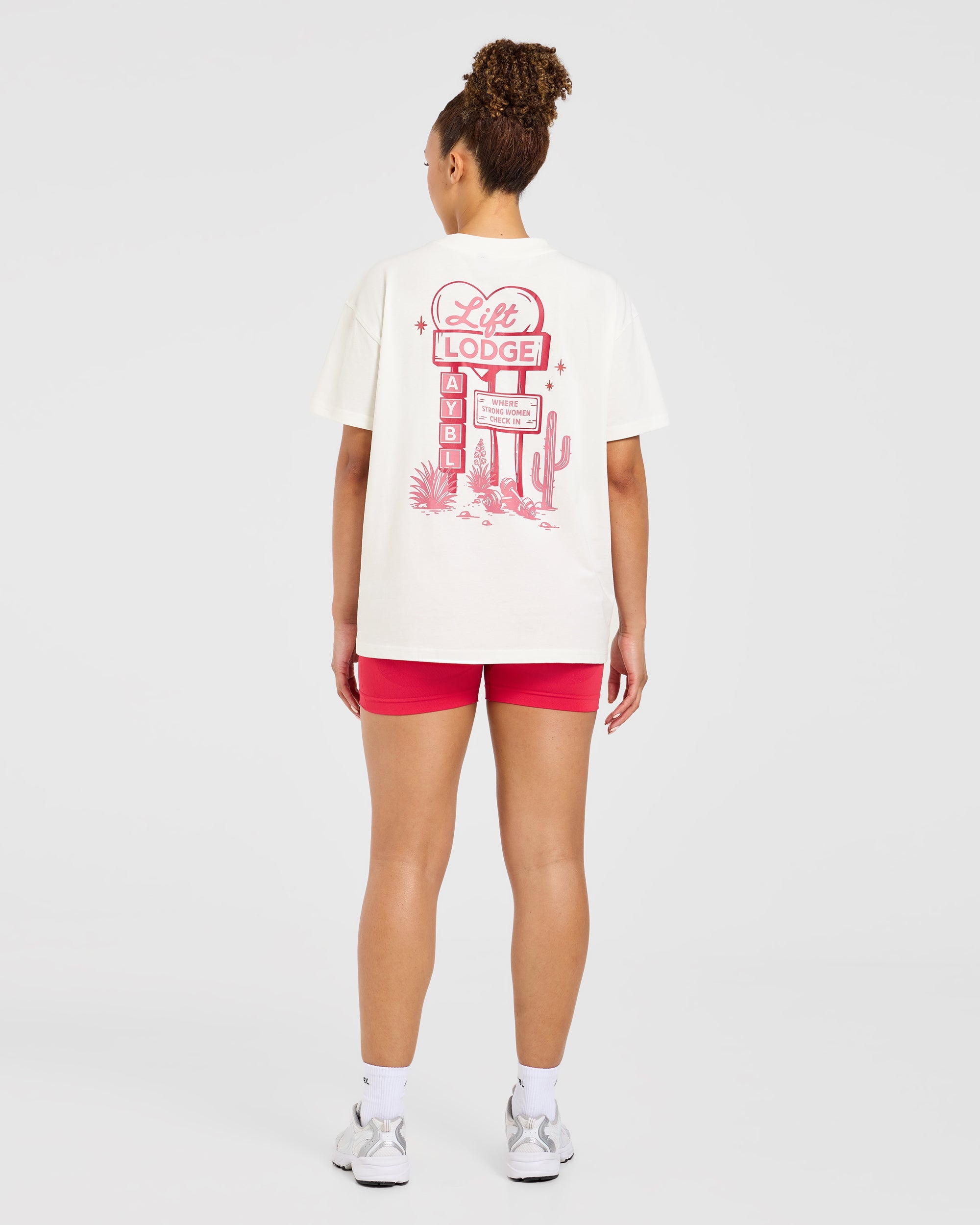 AYBL Lift Lodge Oversized T Shirt - Off Blanc
