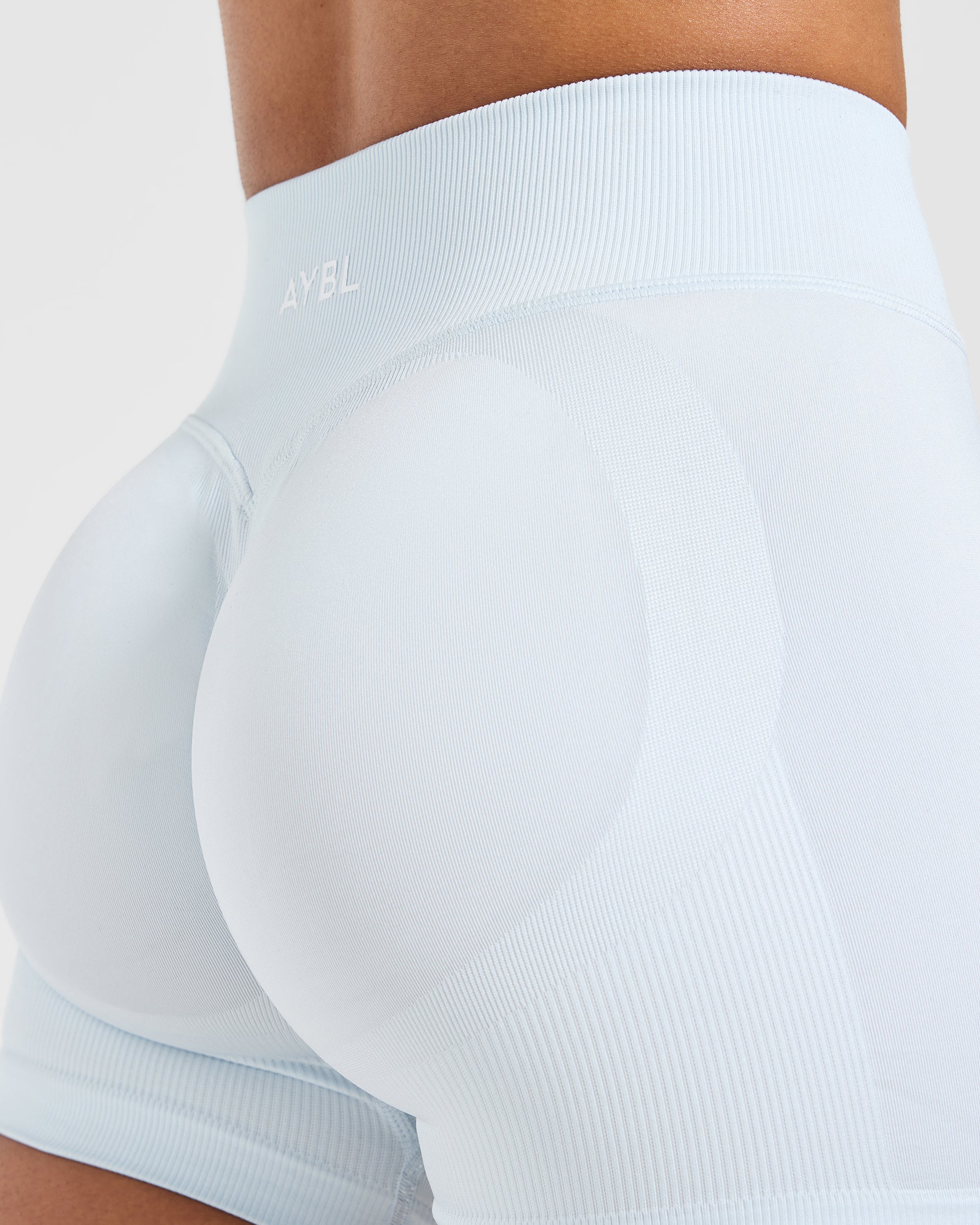 Adapt Seamless Shorts | 4.5" - Iced Bleu