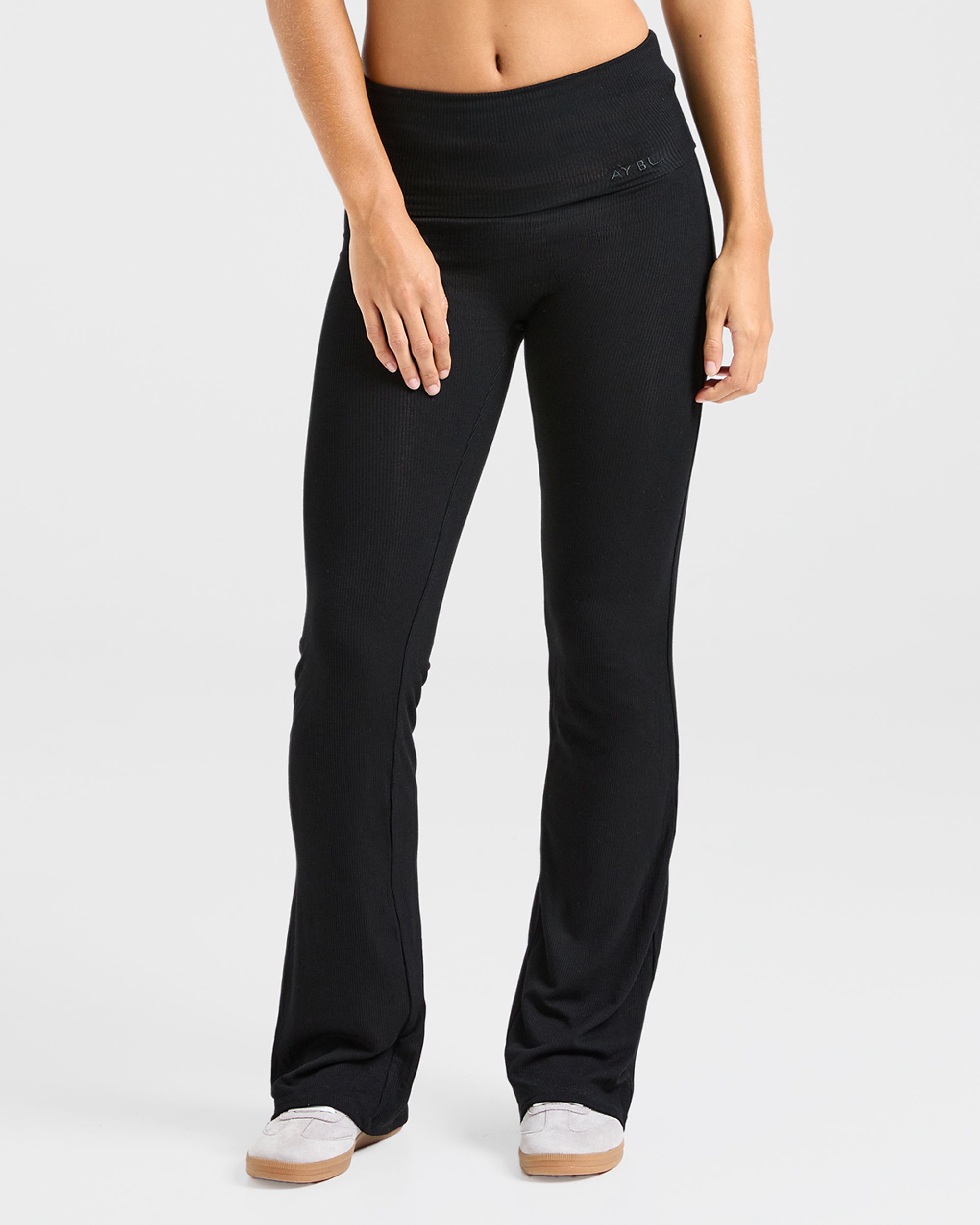 Lounge Ribbed Foldover Flared Leggings - Noir