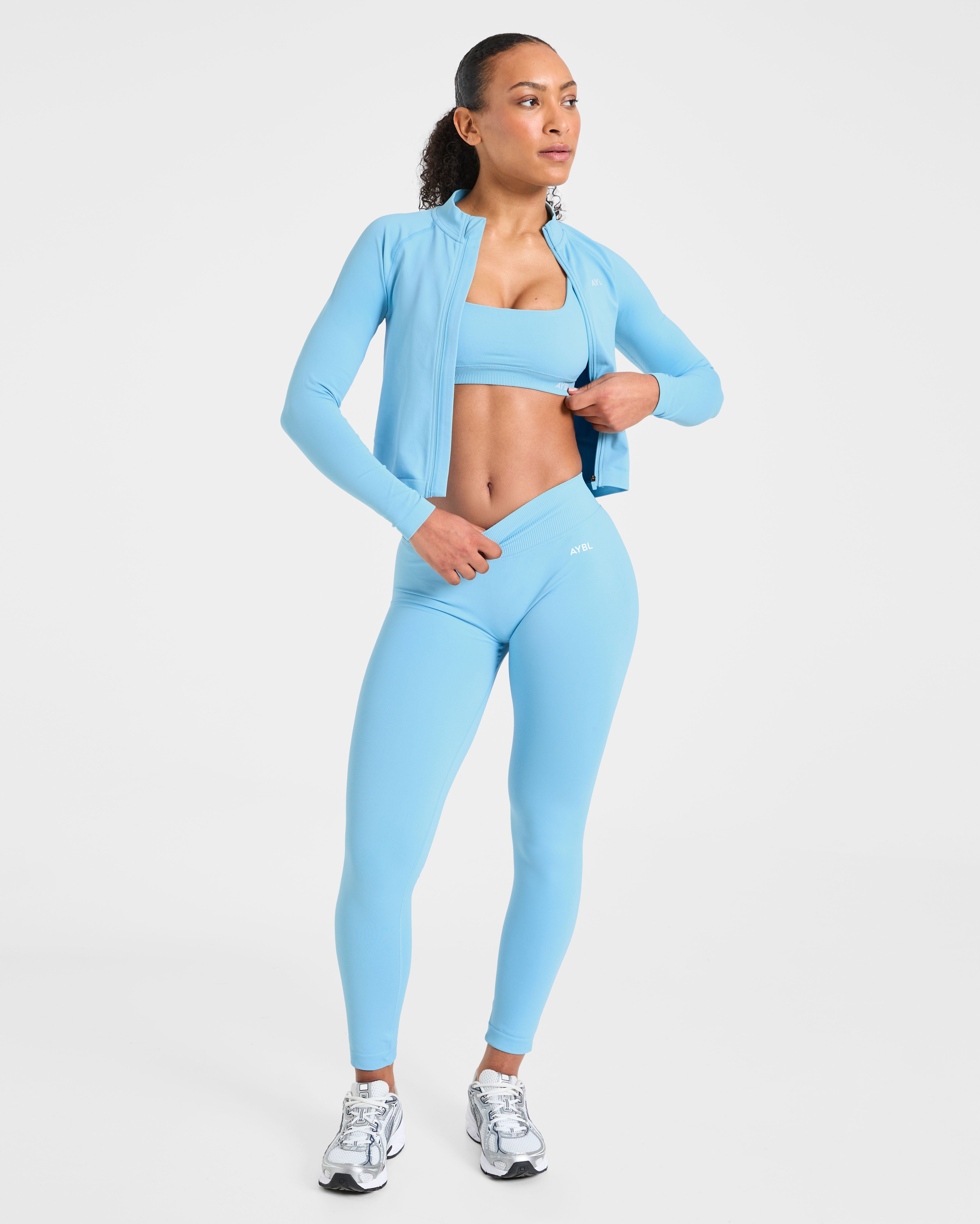 Enhance Seamless Jacket - Powder Bleu