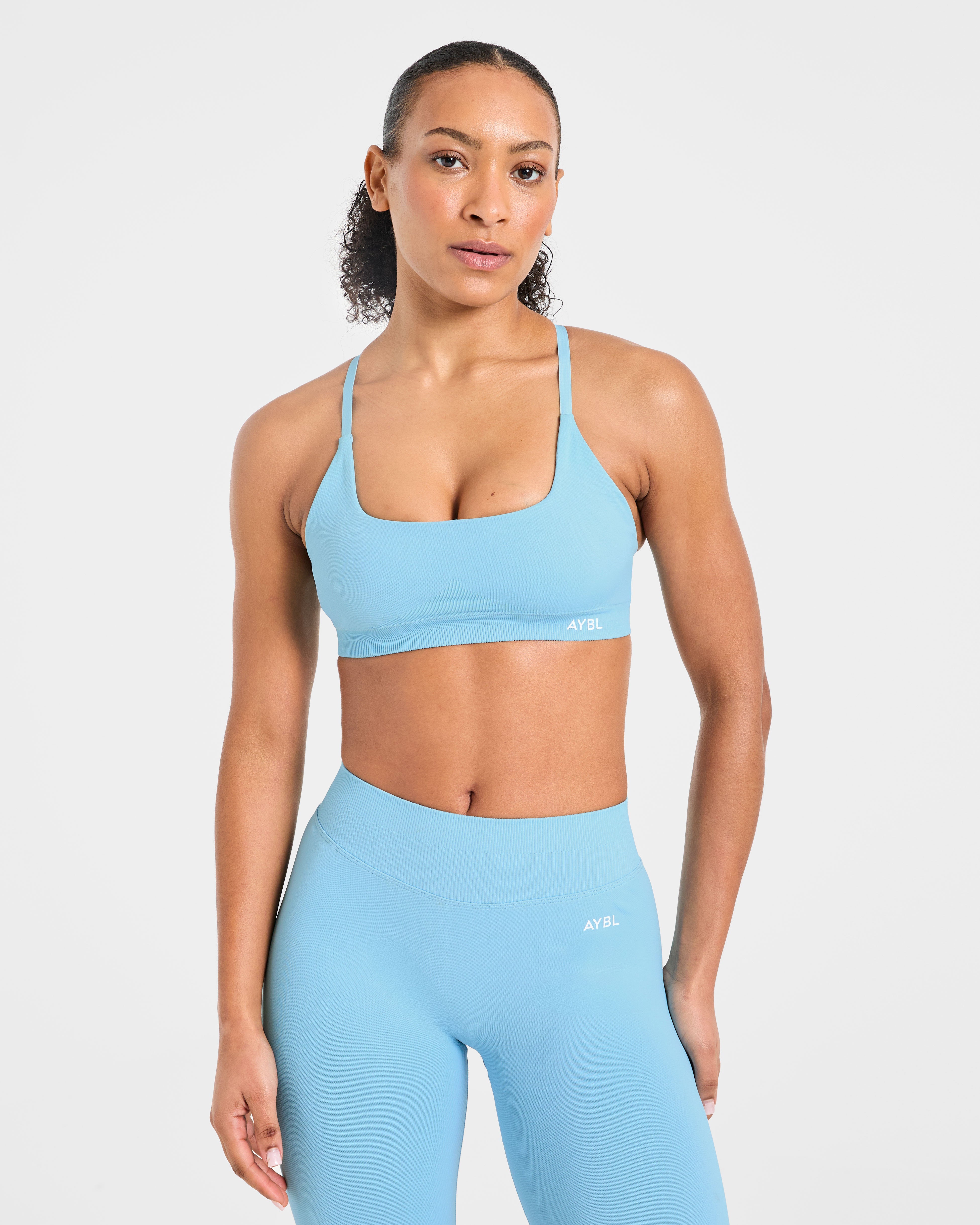 Enhance Seamless Sports Bra - Powder Bleu