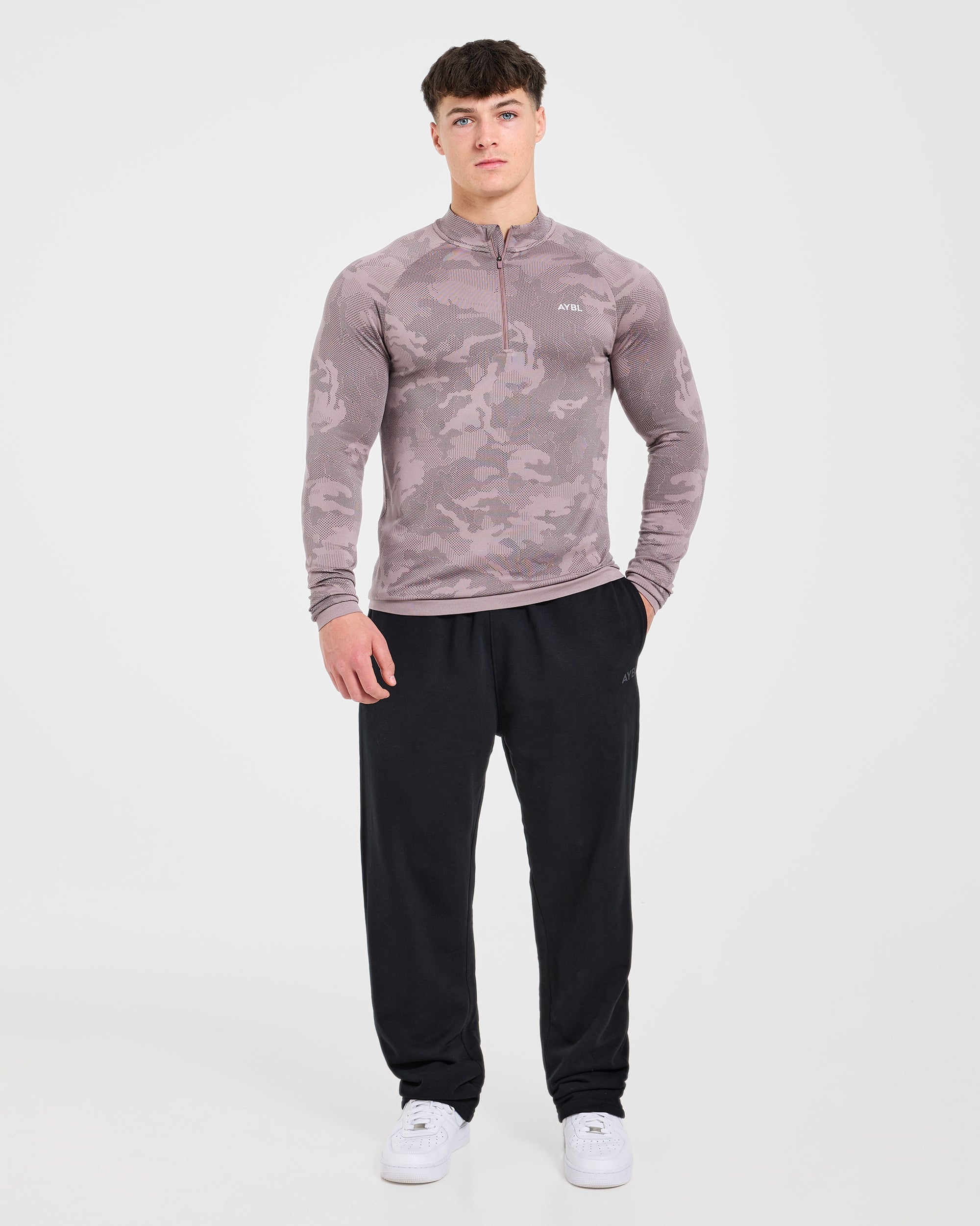 Camo Seamless 1/4 Zip Pullover - Woodland Taupe