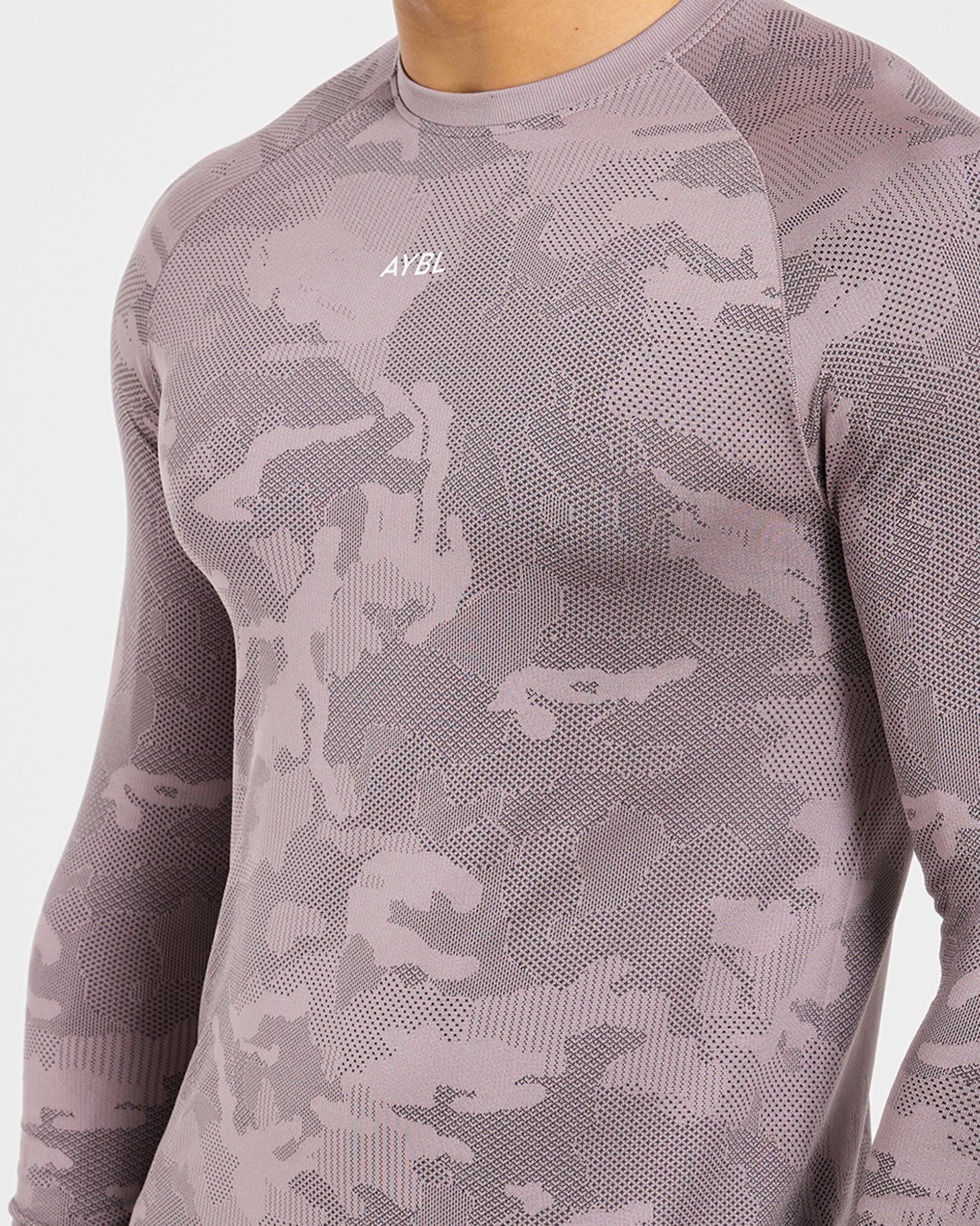 Camo Seamless Long Sleeve T Shirt - Woodland Taupe
