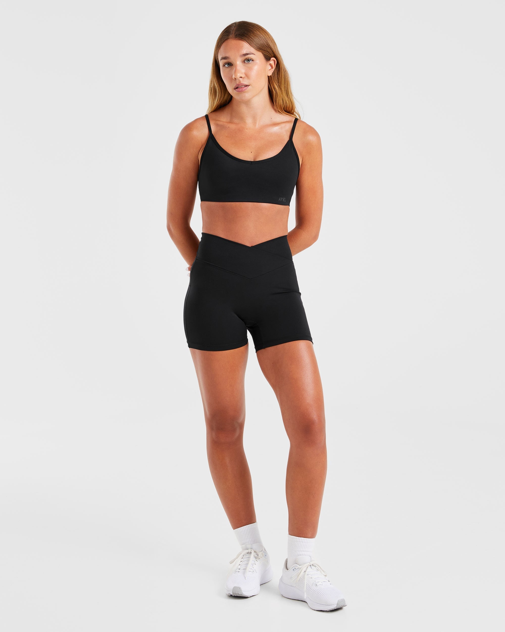 Sculpt Wrap Sports Bra - Noir