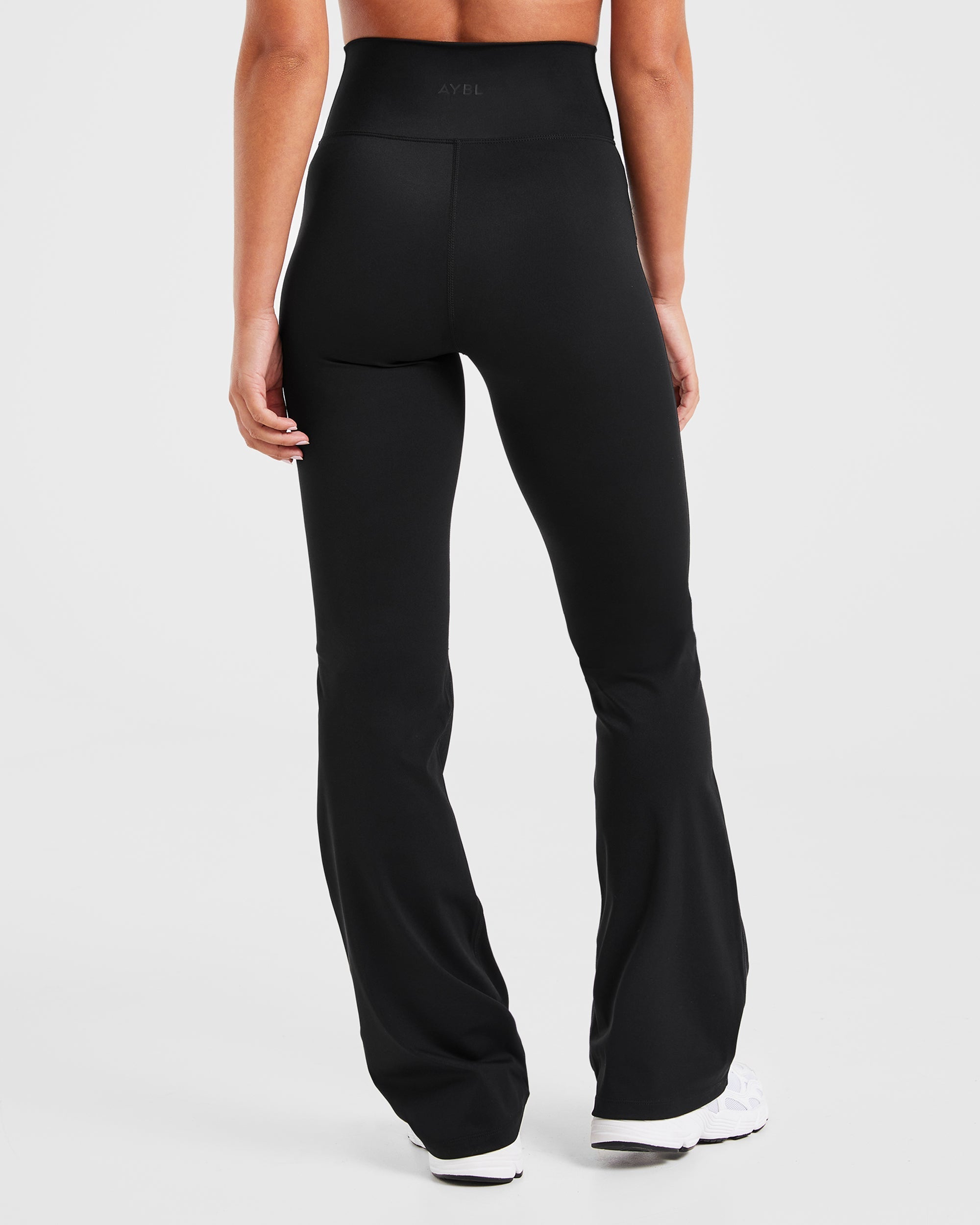 Sculpt Wrap Flared Leggings - Noir