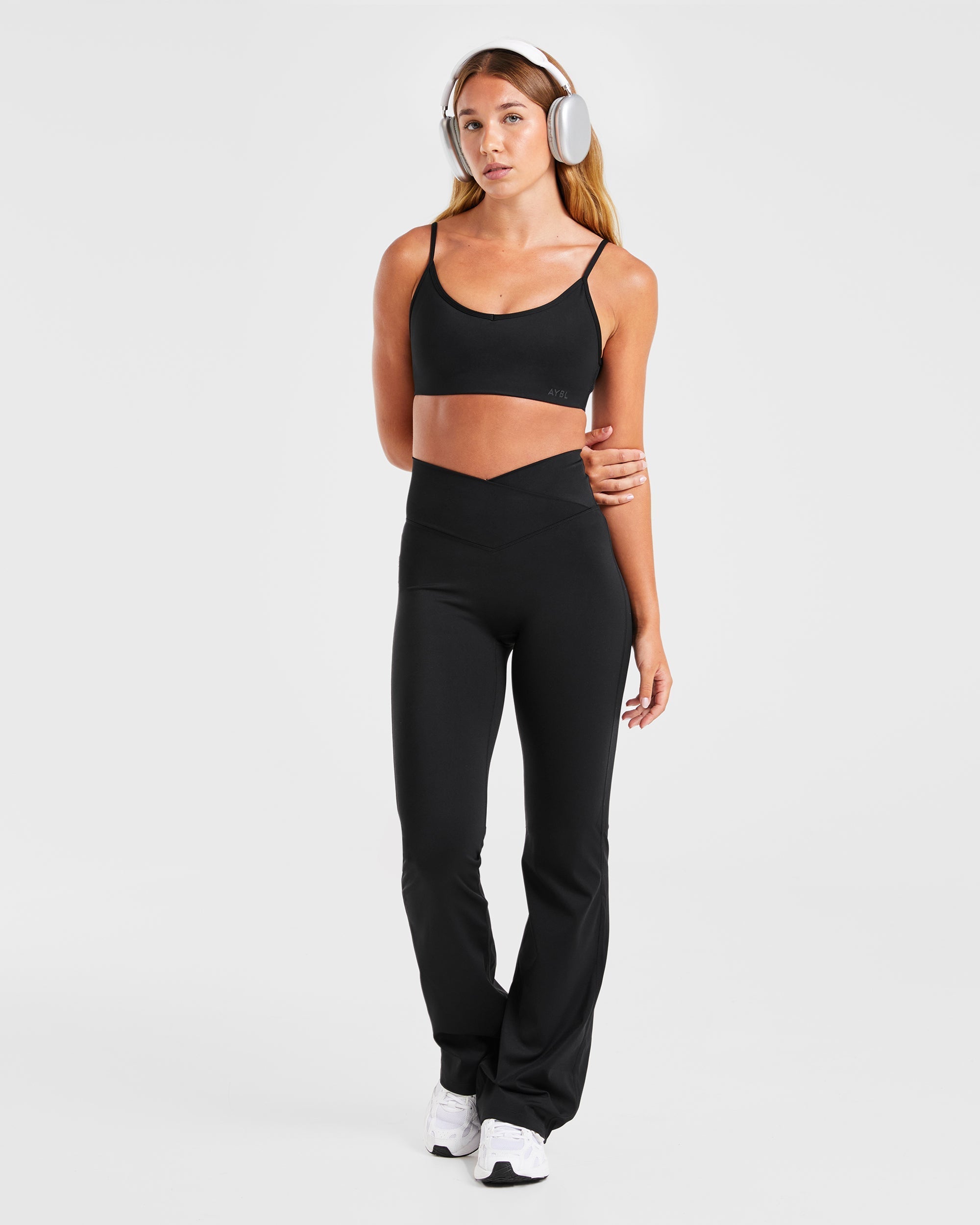 Sculpt Wrap Flared Leggings - Noir