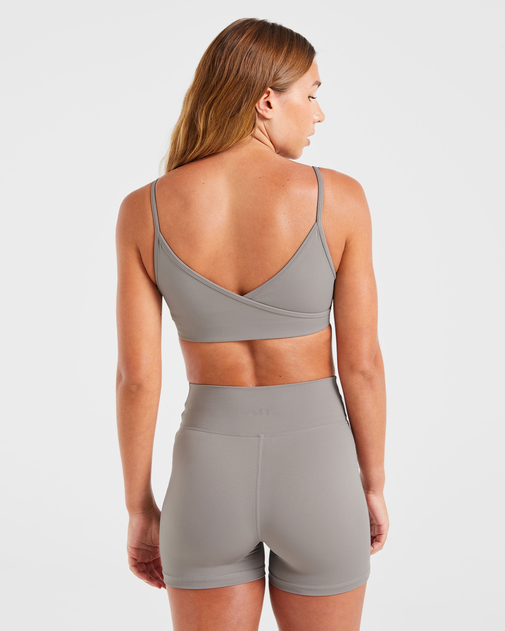 Sculpt Wrap Sports Bra - Smoke Gris