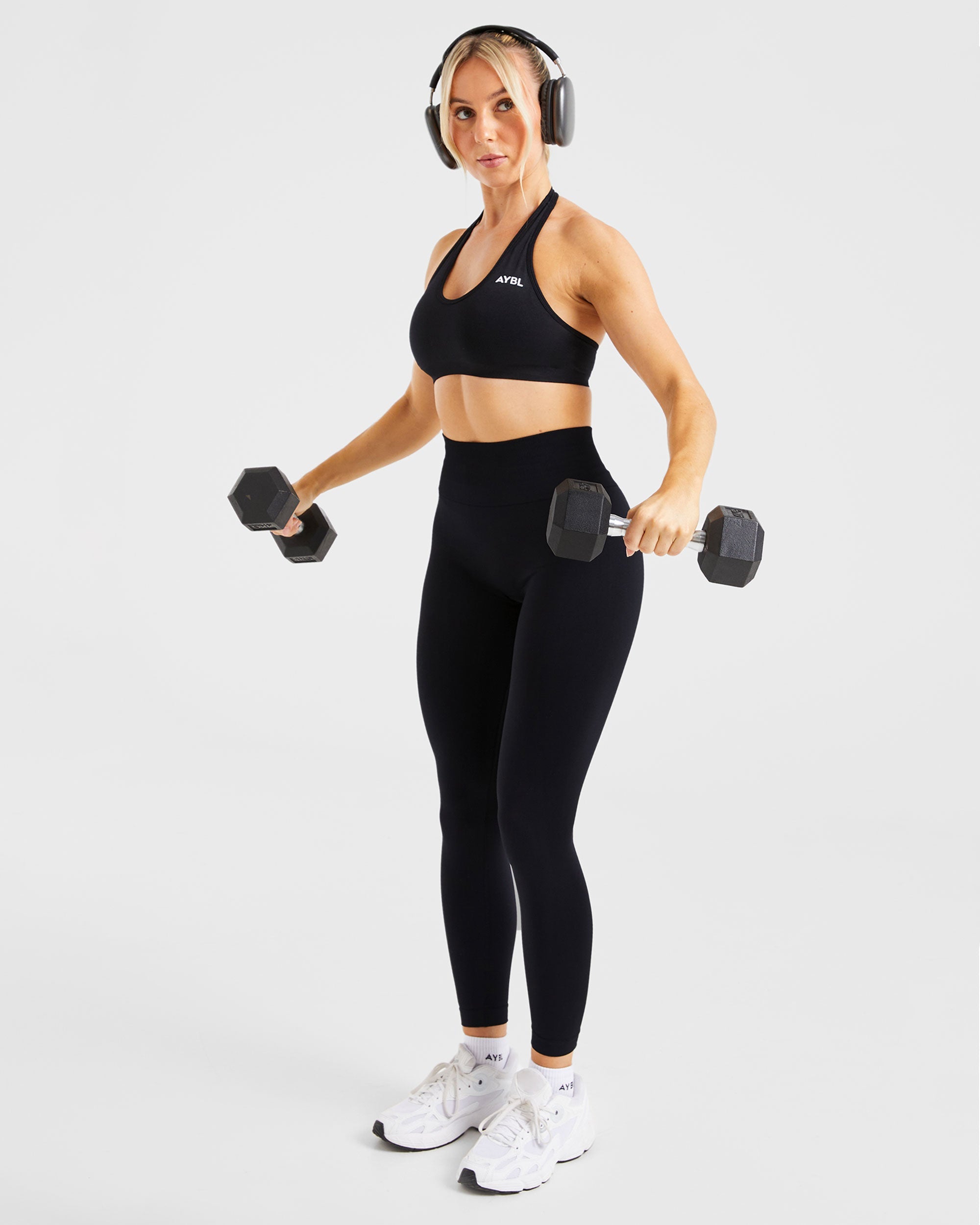 Essential Seamless Halterneck Sports Bra - Noir