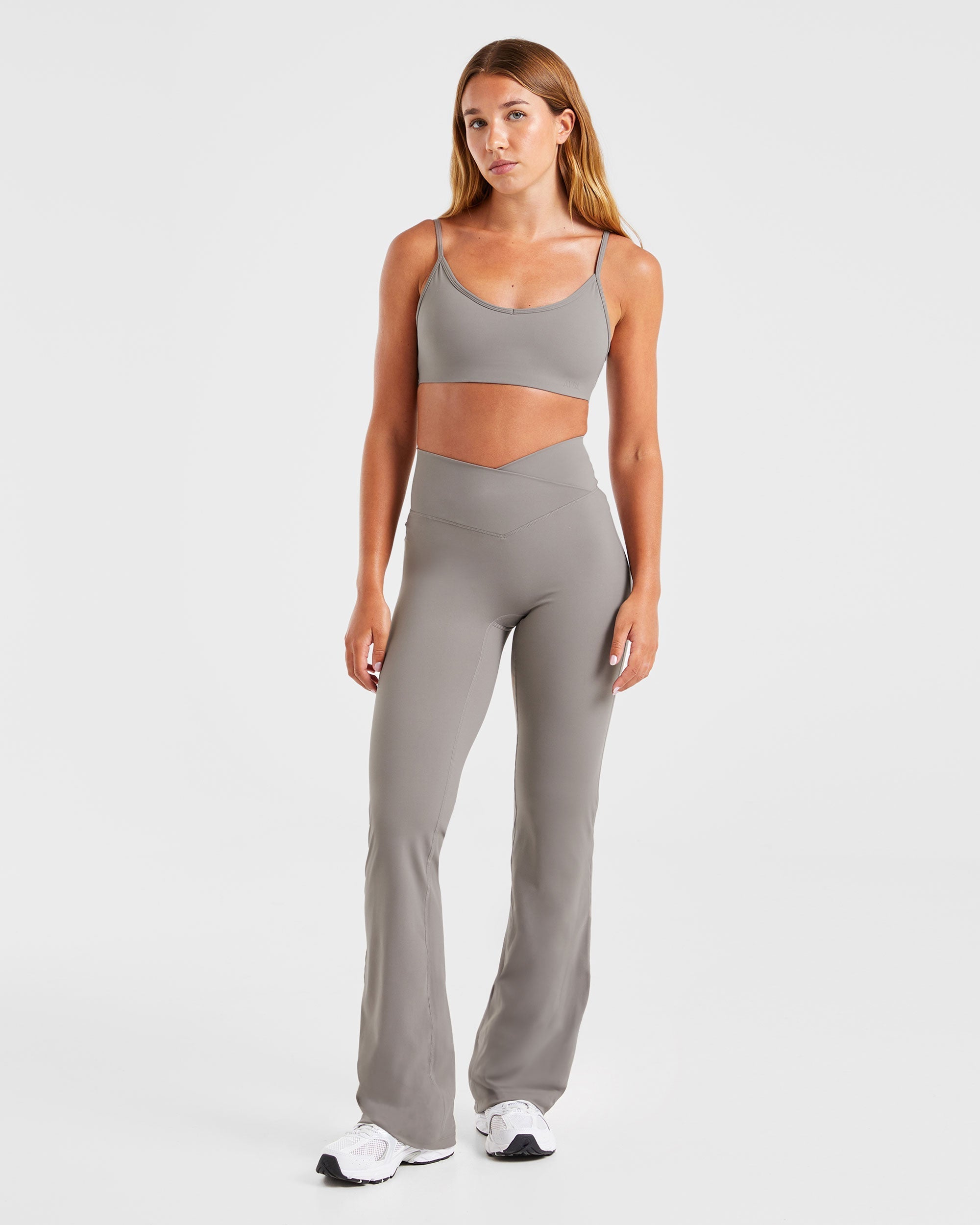 Sculpt Wrap Flared Leggings - Smoke Gris