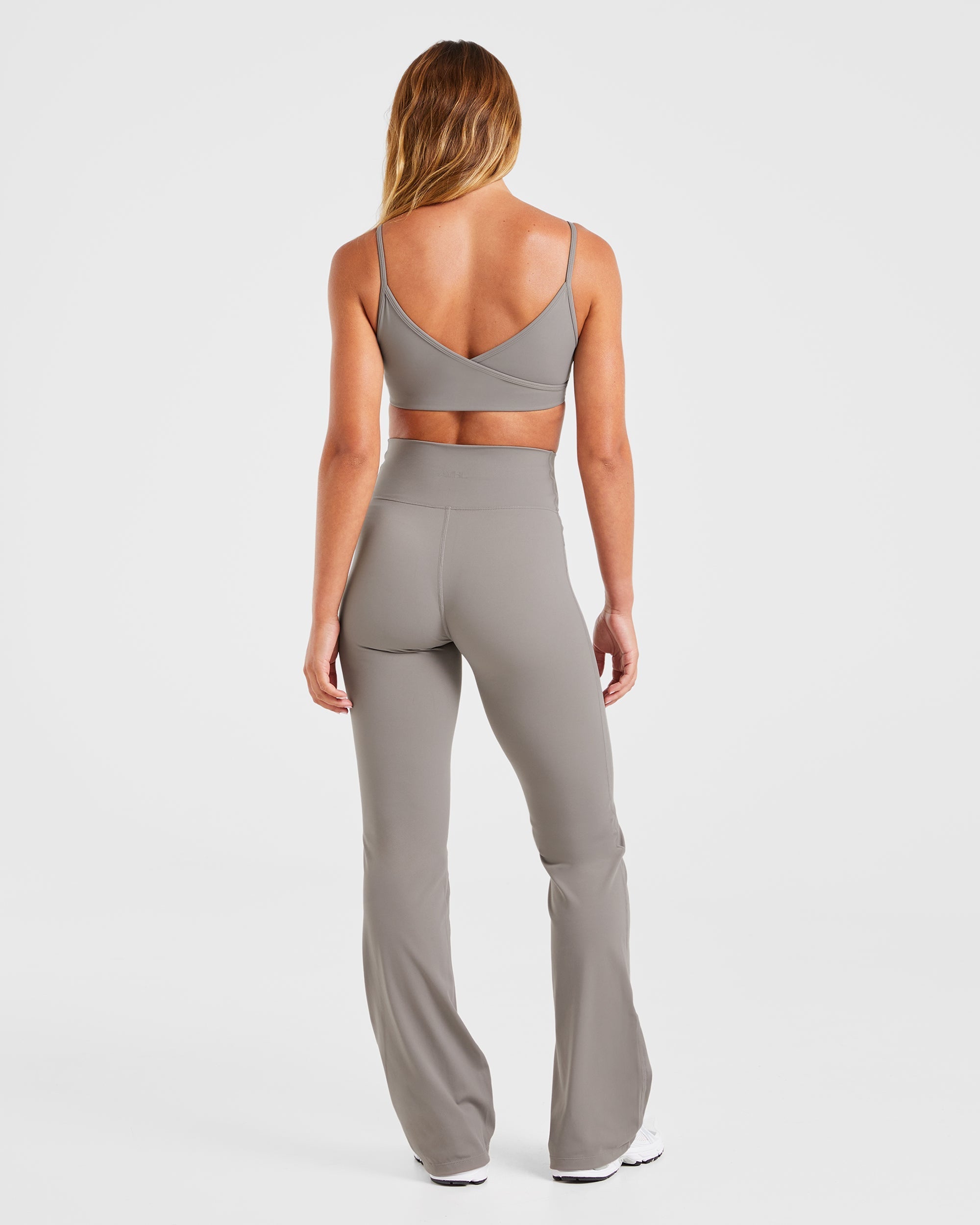 Sculpt Wrap Flared Leggings - Smoke Gris