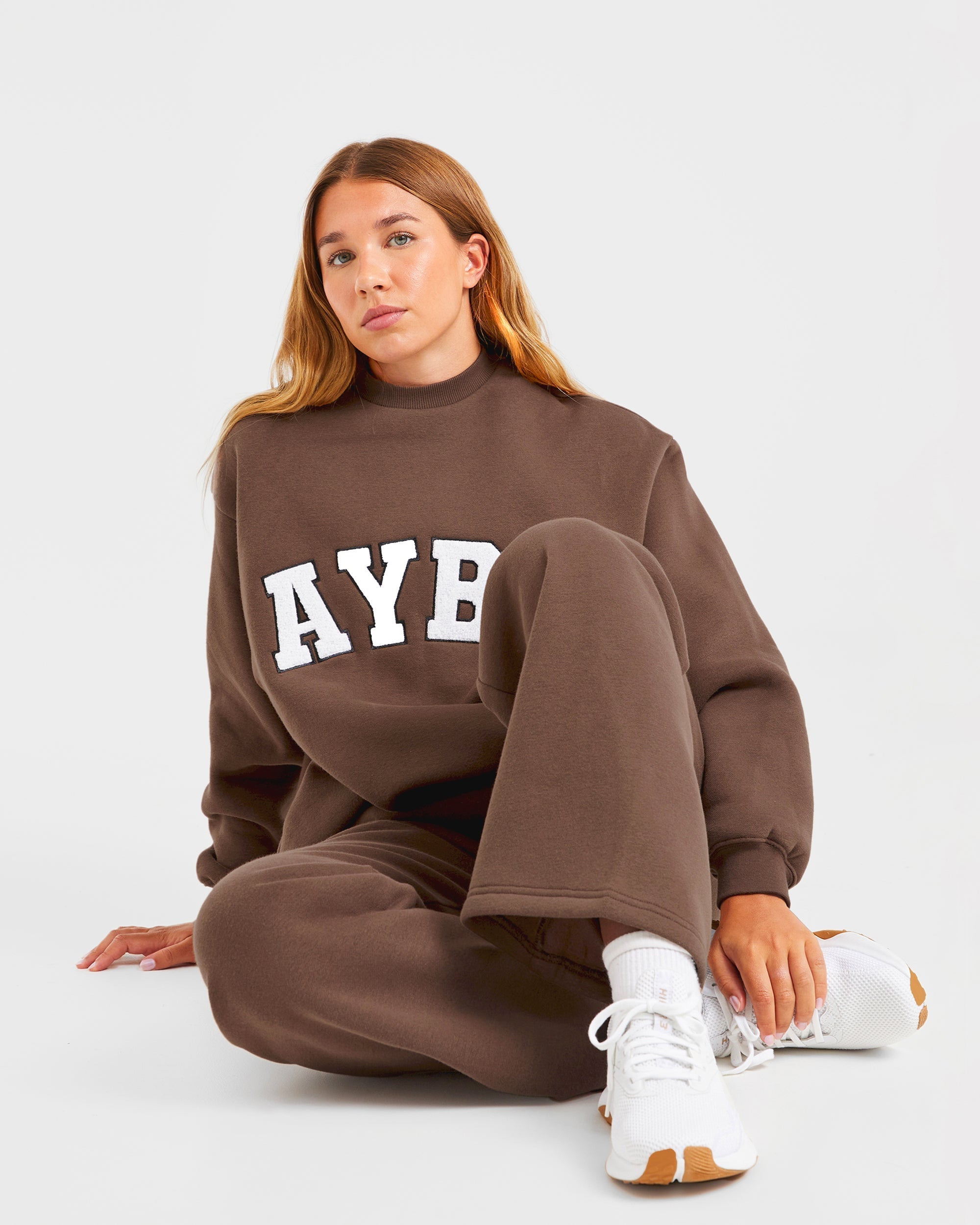 Varsity Oversized Sweatshirt - Brun