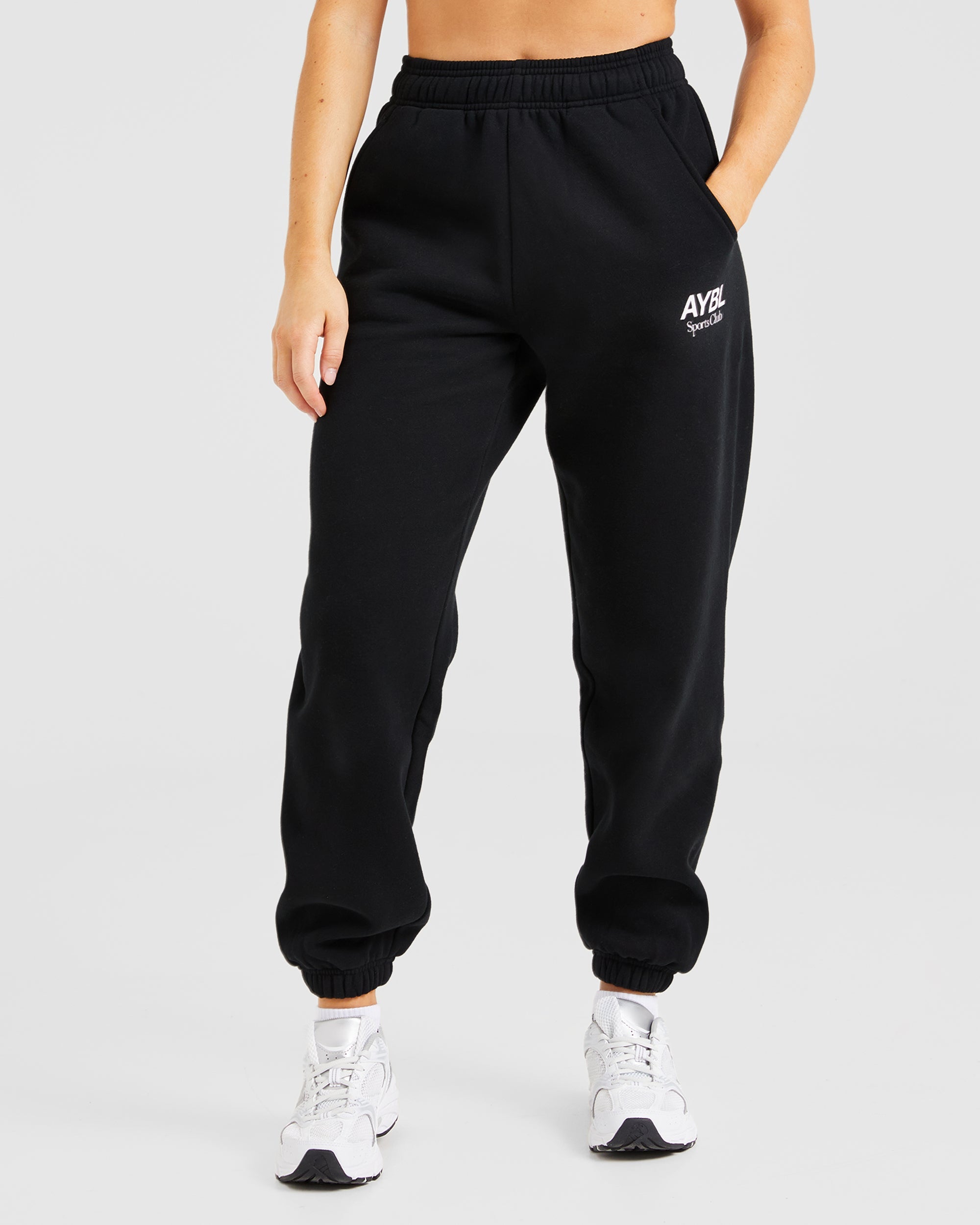 AYBL Sports Club Oversized Joggers - Noir/Blanc