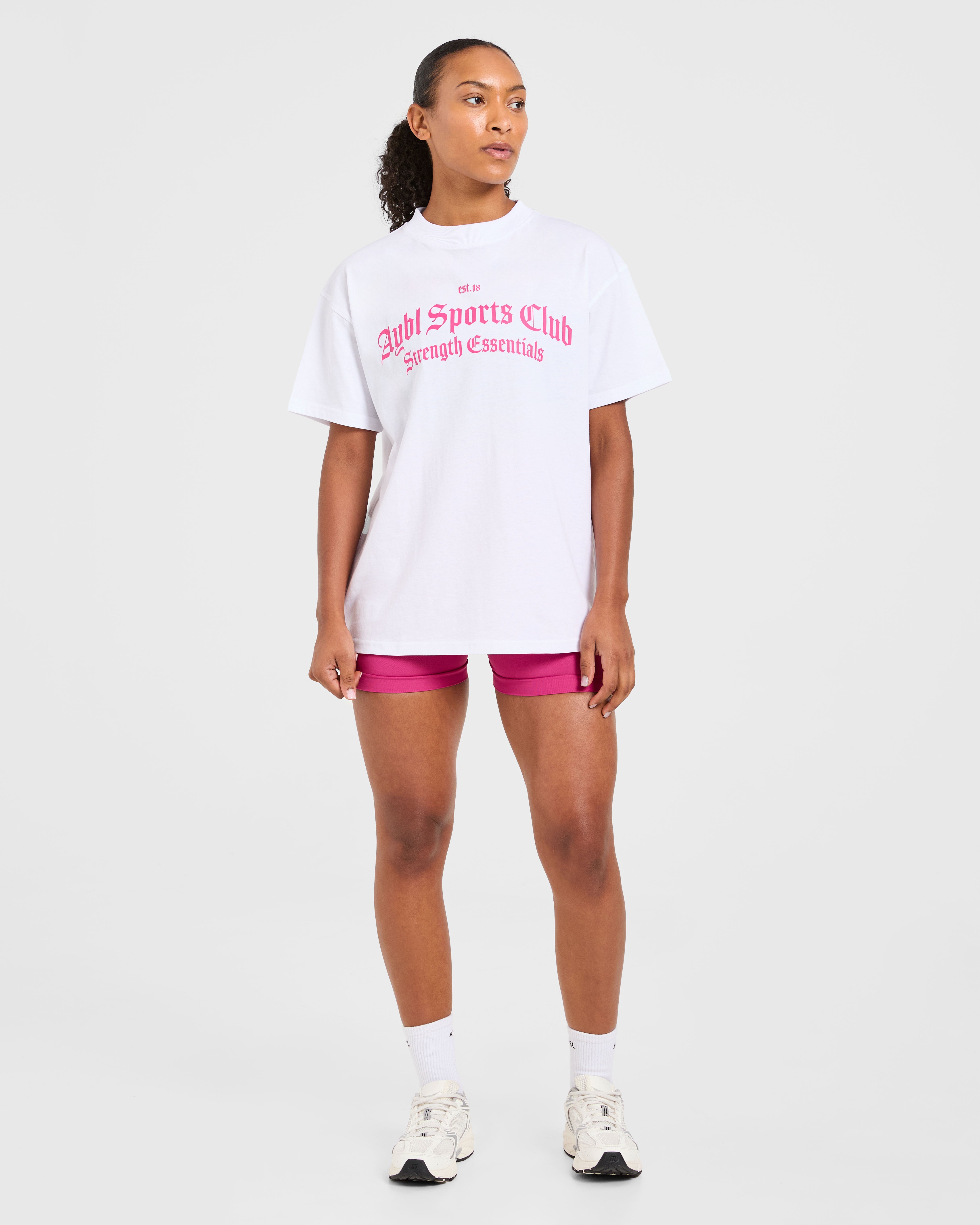 Sports Club Gothic Oversized T Shirt - Blanc/Rose