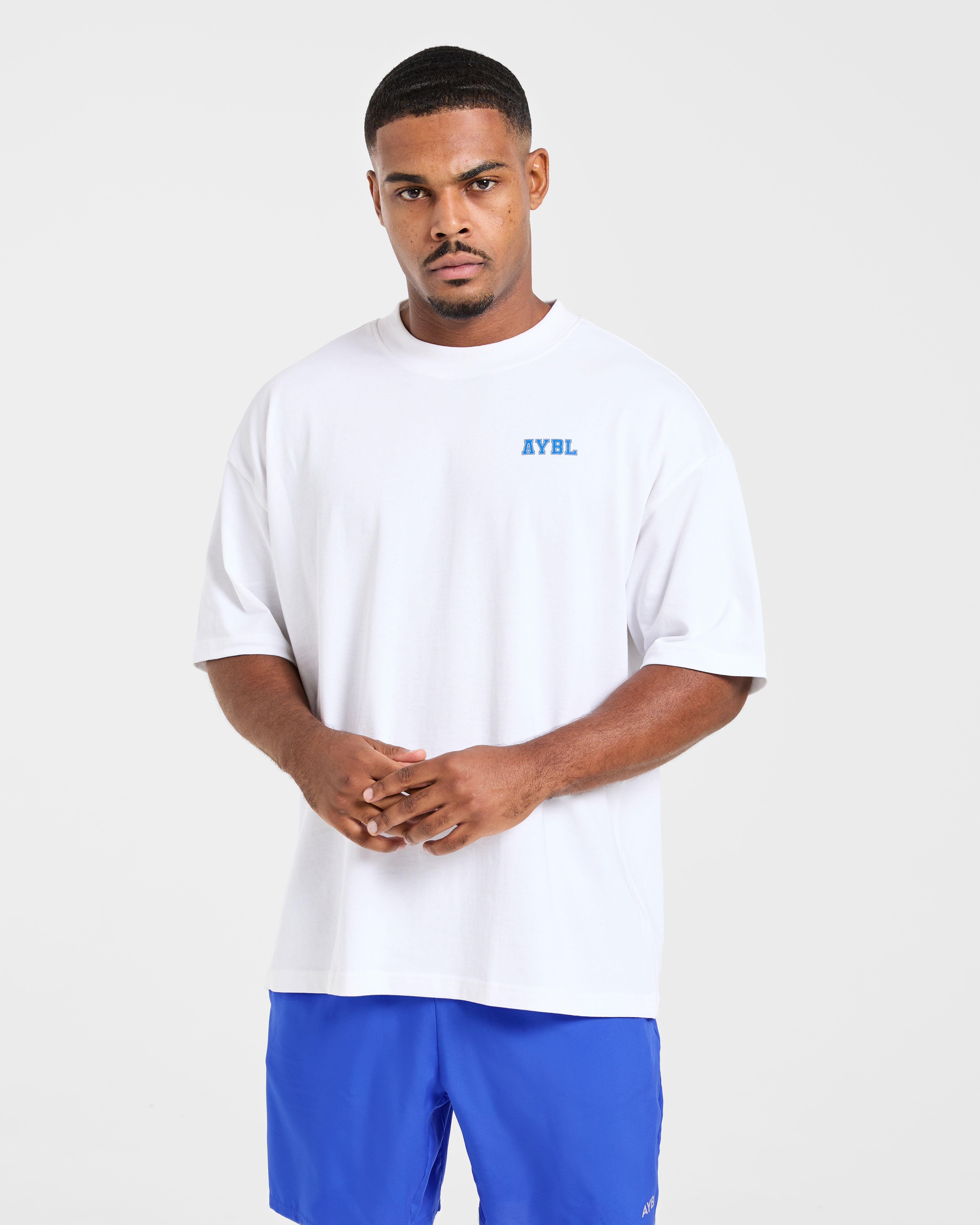 Power In Motion Oversized T Shirt - Blanc