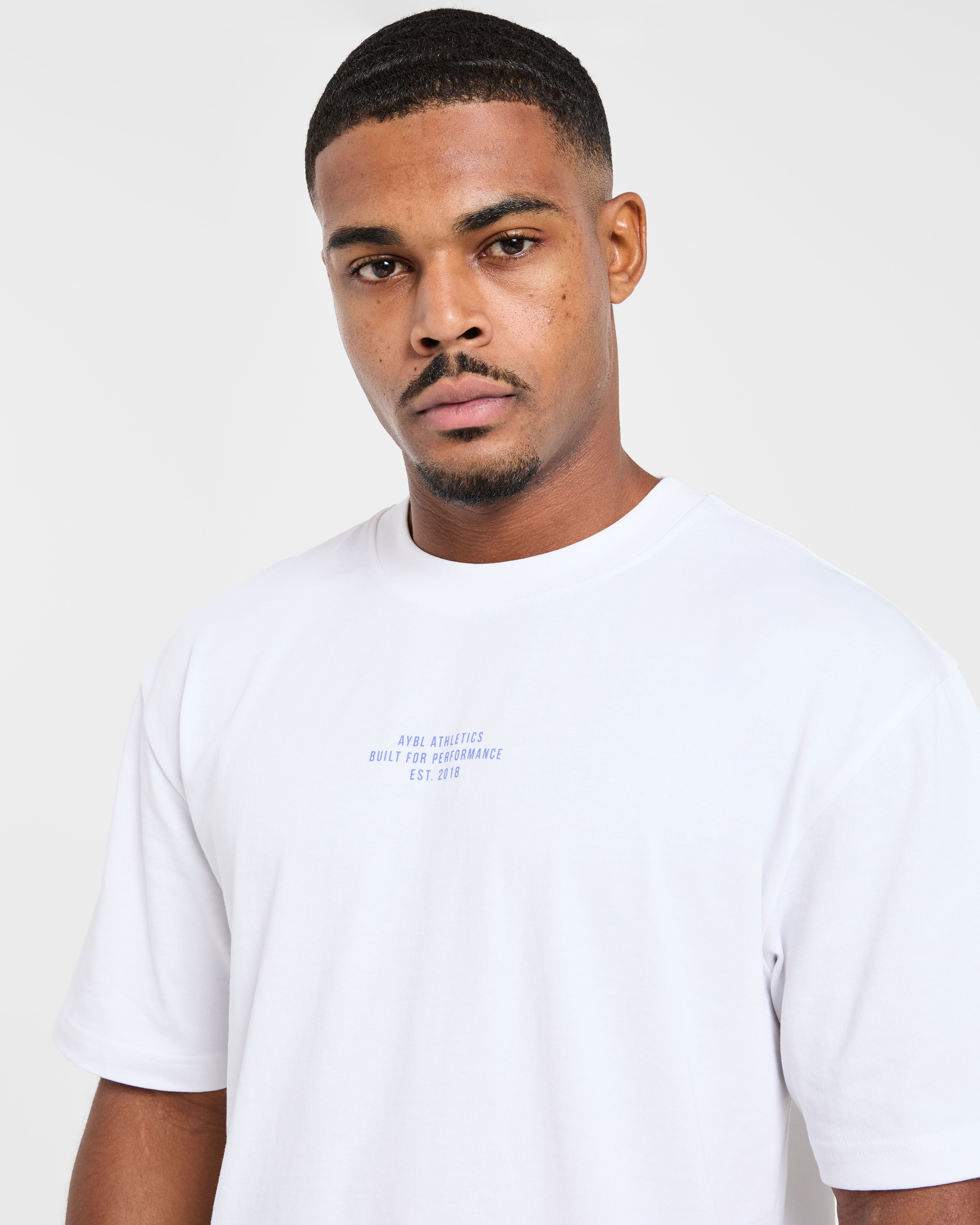 Athletics Performance T Shirt - Blanc/Bleu