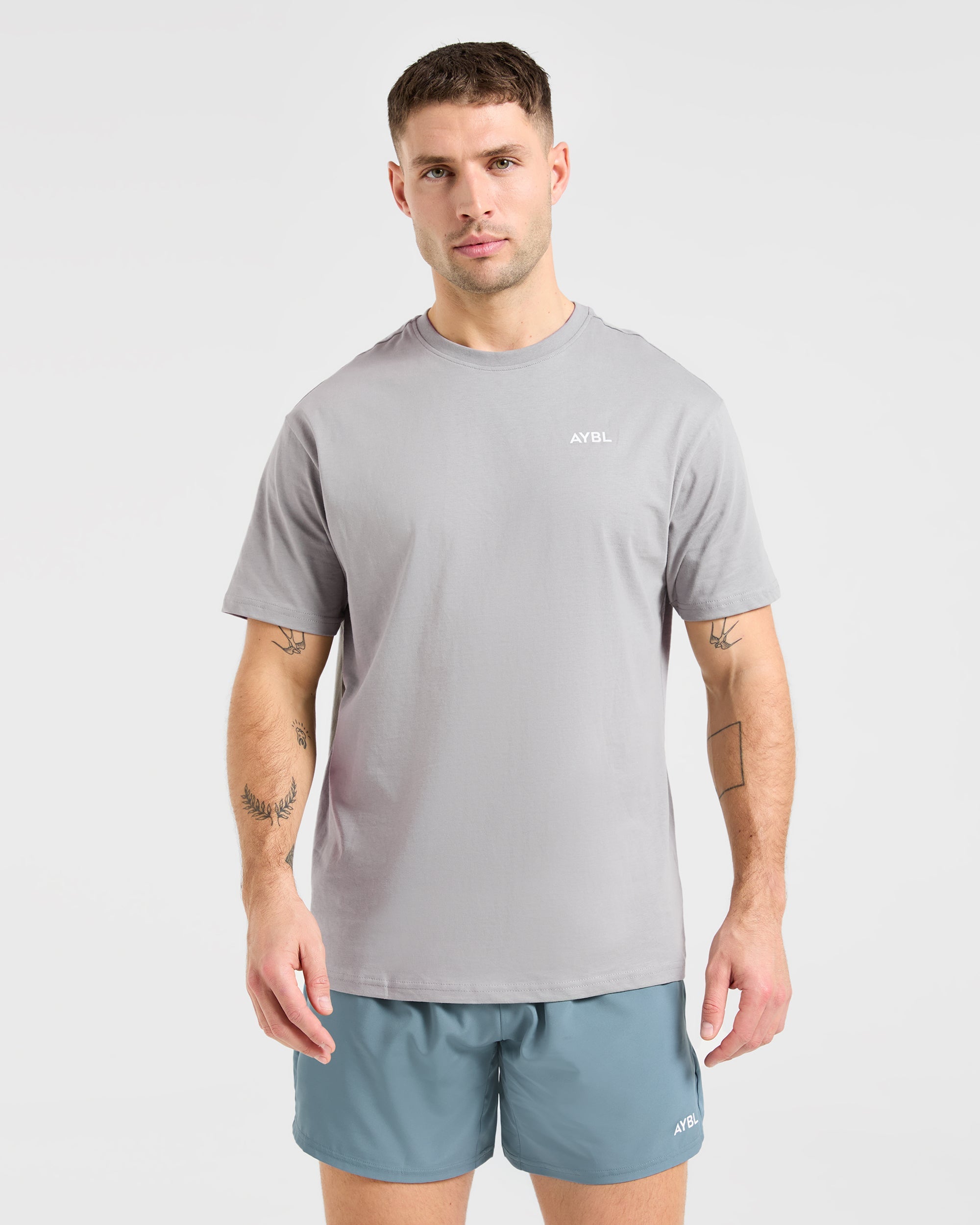 Essential T Shirt - Misty