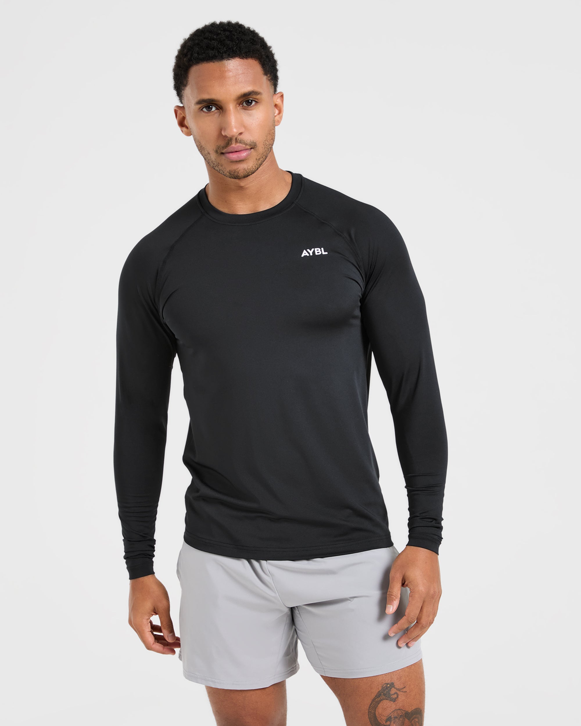 Essential Long Sleeve T Shirt - Noir