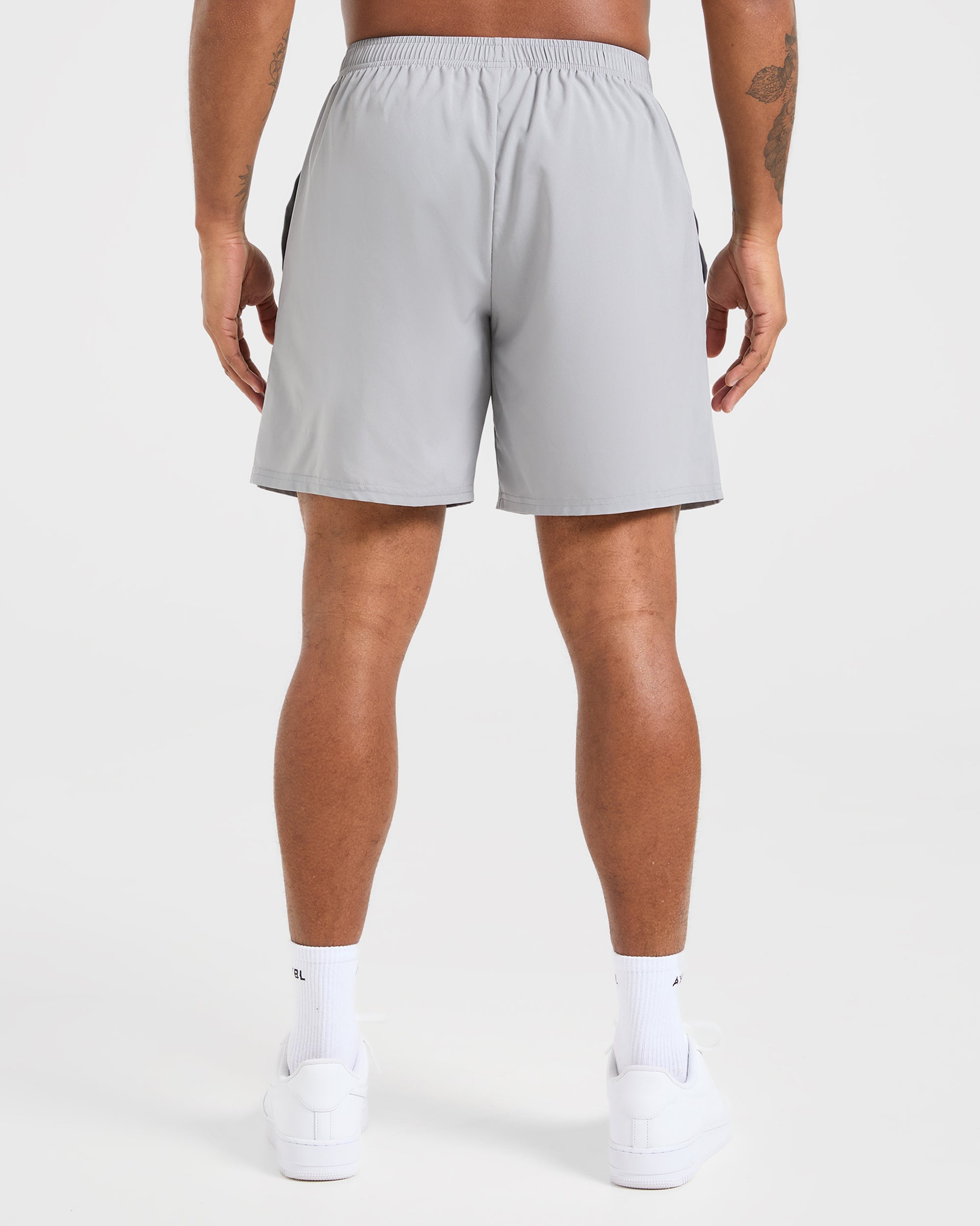 Core 7" Shorts - Gris