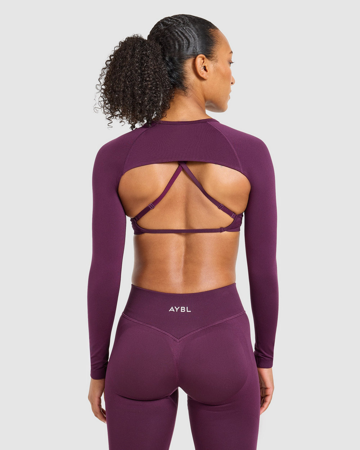 Adapt Seamless Shrug - Midnight Plum