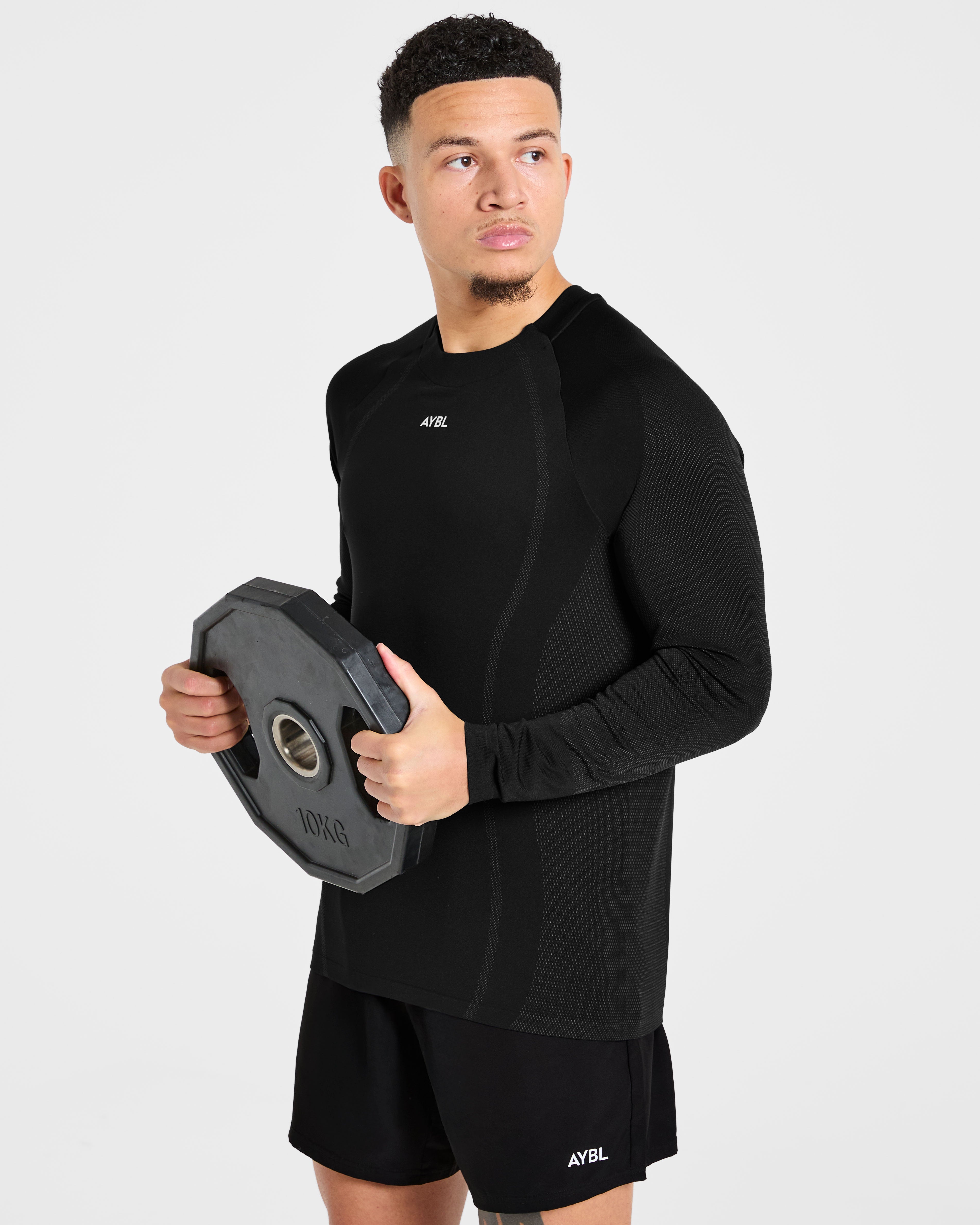 Attain Seamless Long Sleeve T Shirt - Noir