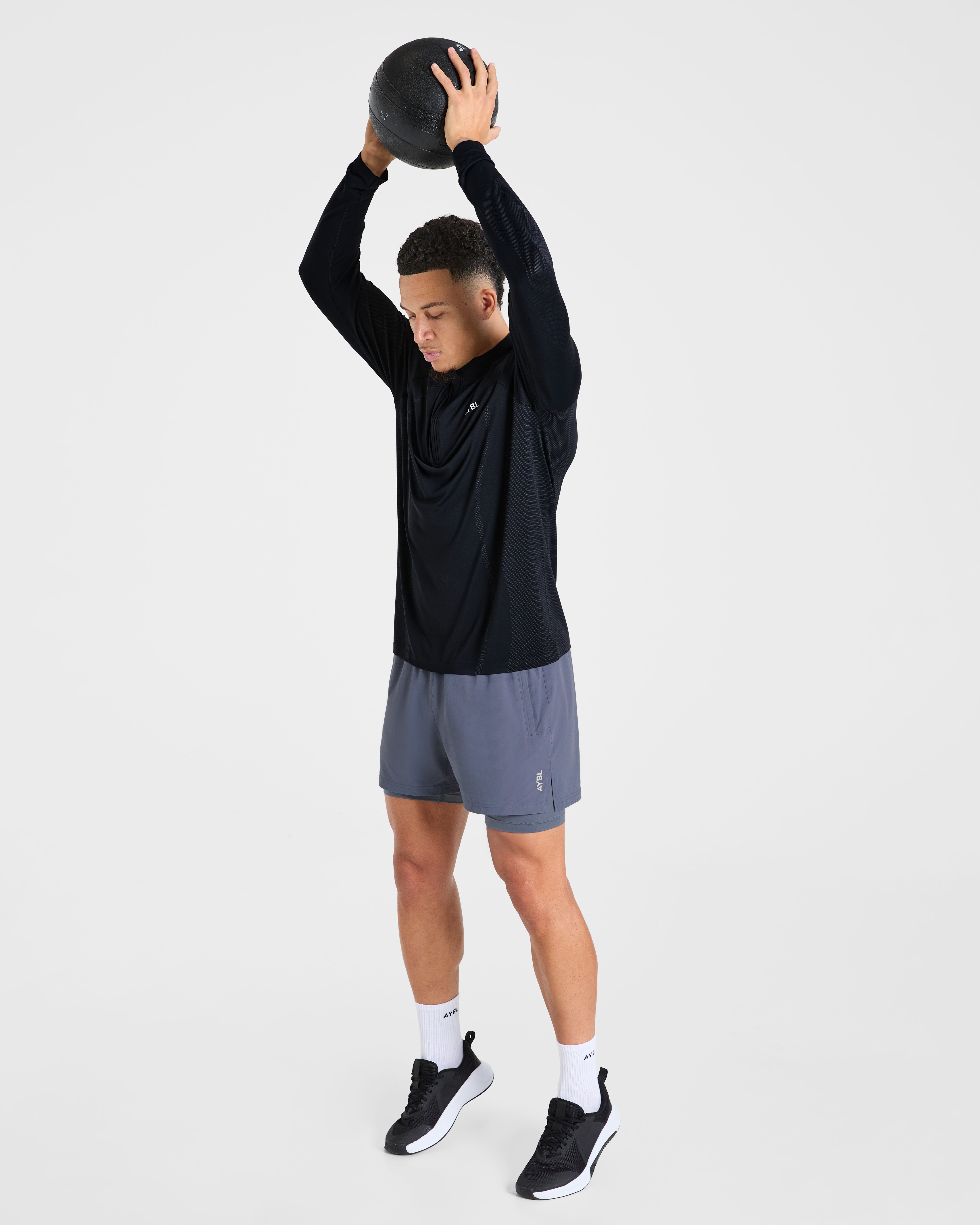 Attain Seamless 1/2 Zip Pullover - Noir