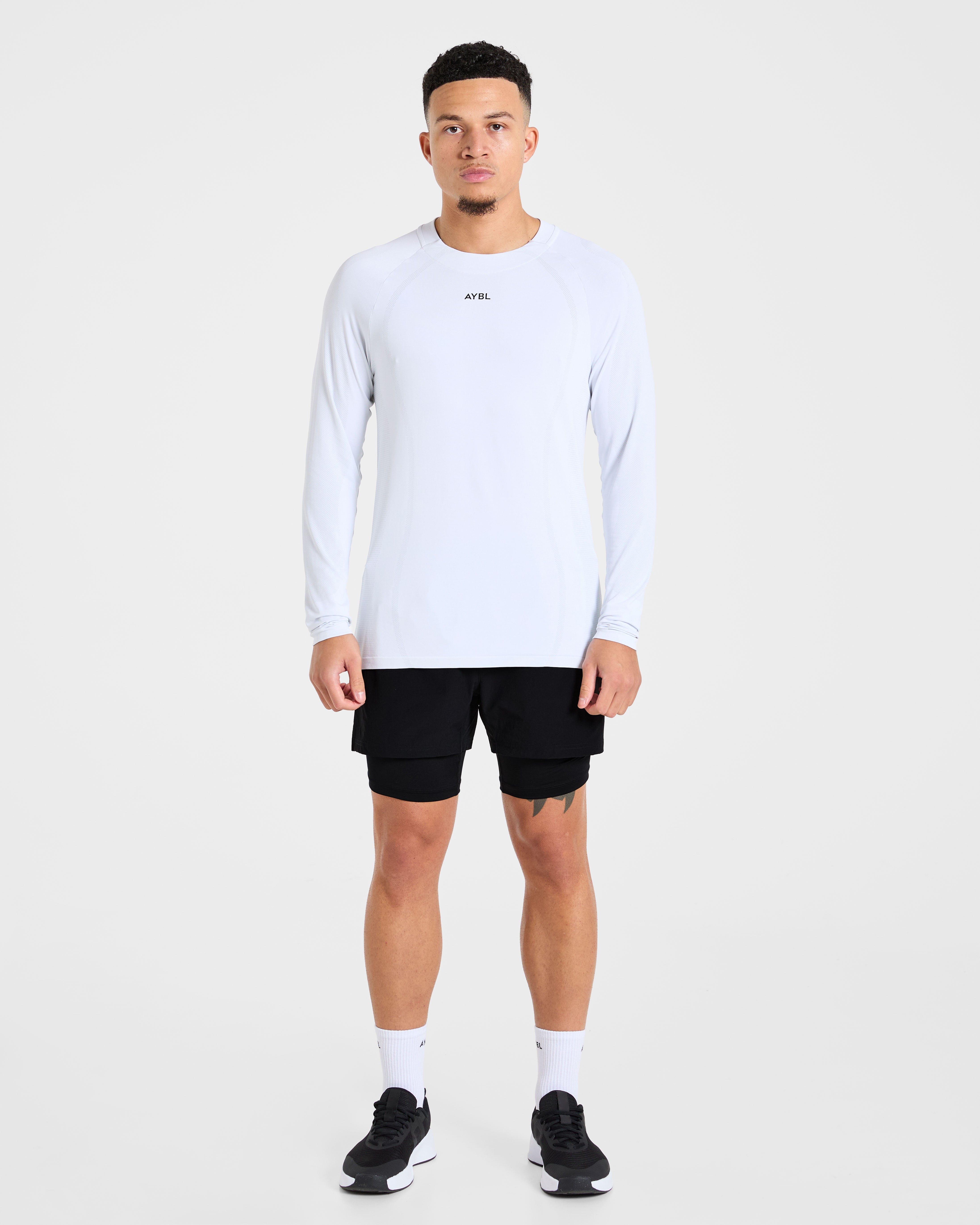 Attain Seamless Long Sleeve T Shirt - Storm Blanc