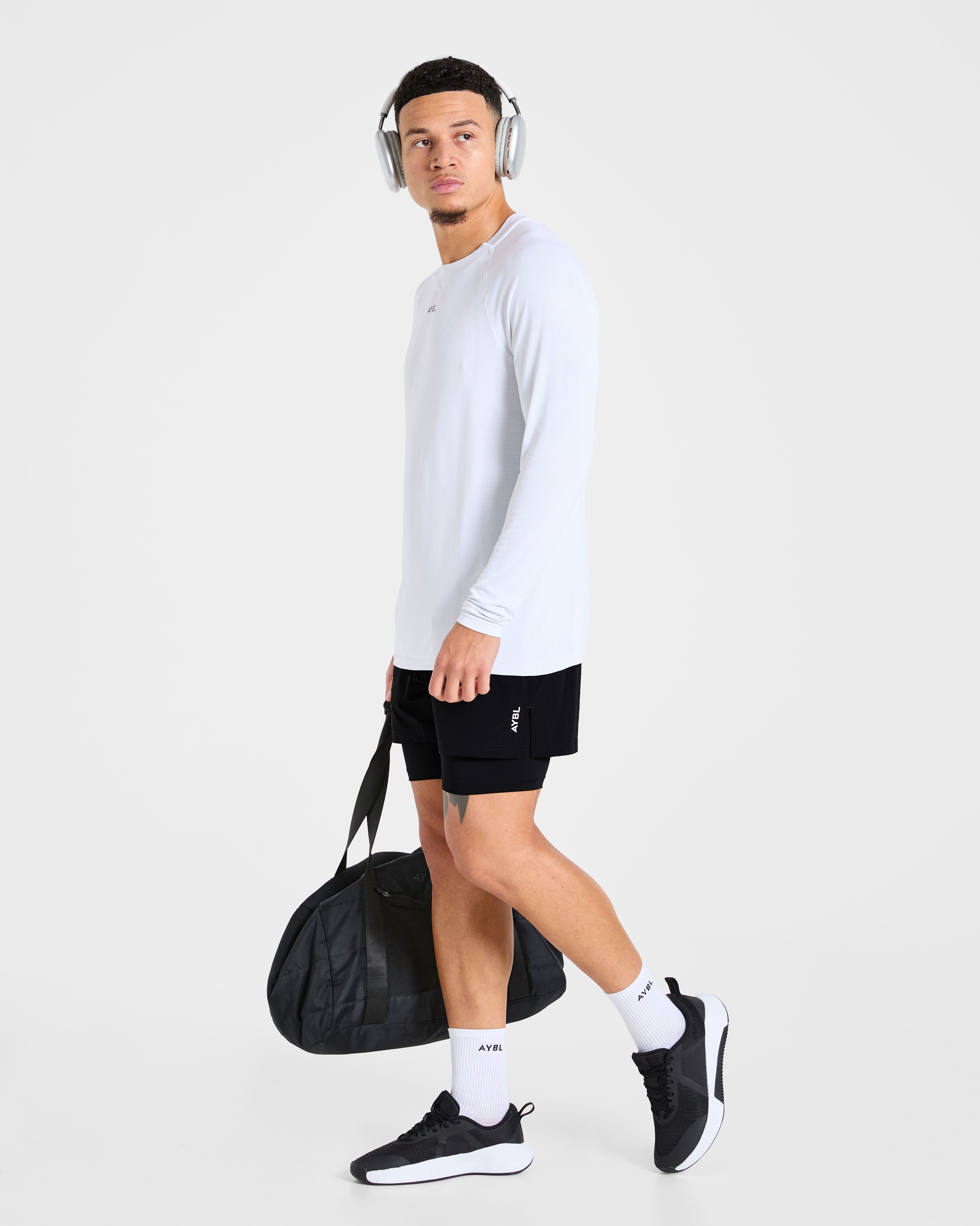 Attain Seamless Long Sleeve T Shirt - Storm Blanc